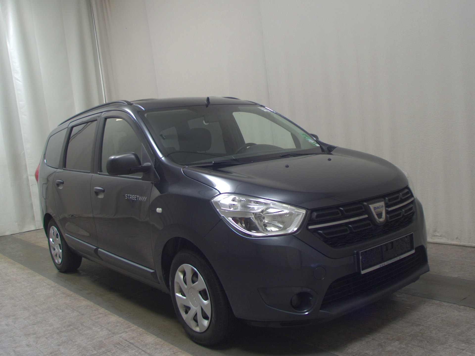 Dacia Lodgy 1.3 TCe Start 7-Sitze AHK Shz PDC 3