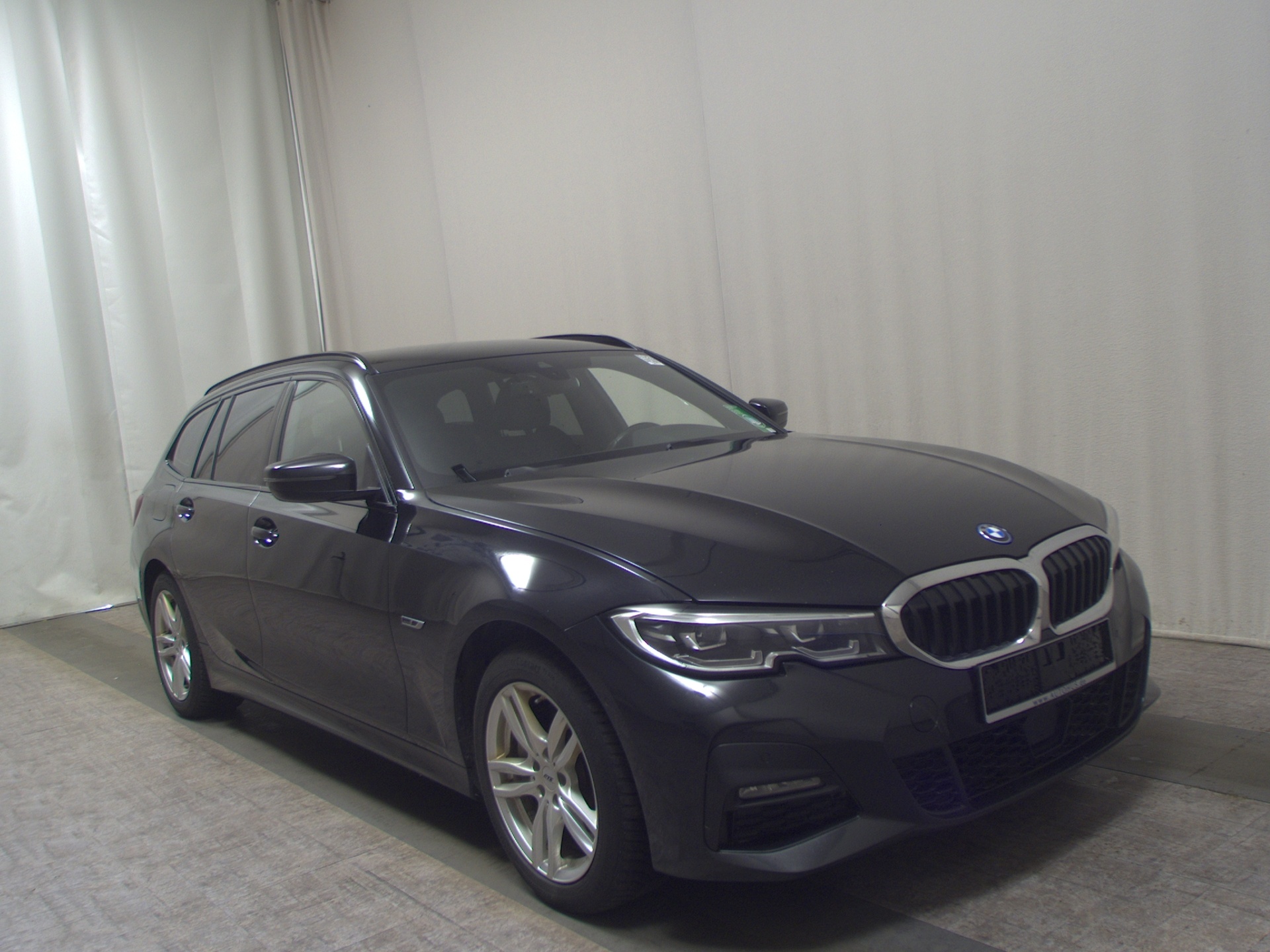 BMW 330e Touring M-Sport T-Leder Navi LED LC prof. 3