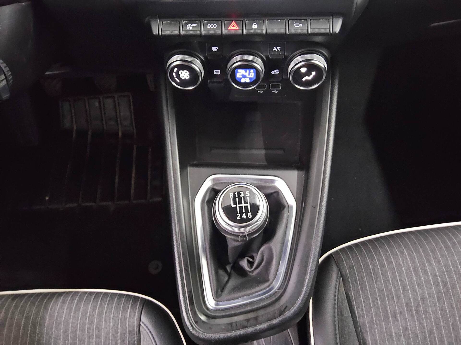 Renault Clio 1.3 TCe Intens T-Leder LED 360° 6