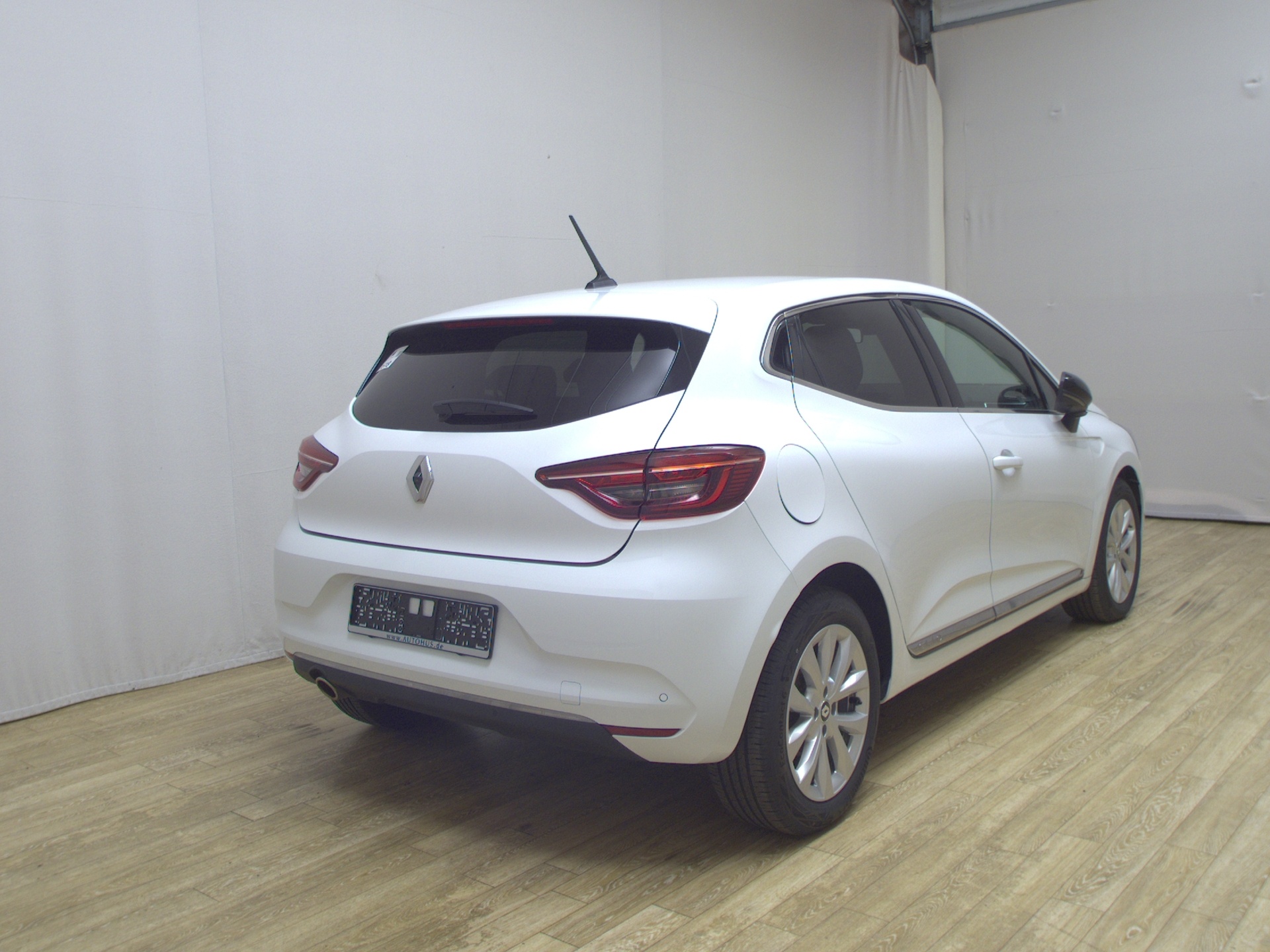 Renault Clio 1.3 TCe Intens T-Leder LED 360° 4