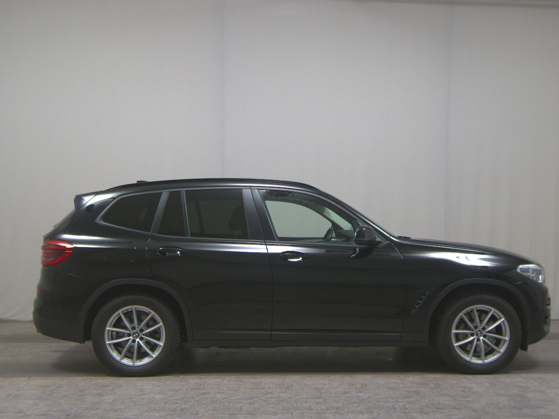 BMW X3 xDrive30e Advantage Navi LED+ LC+ Kamera AHK