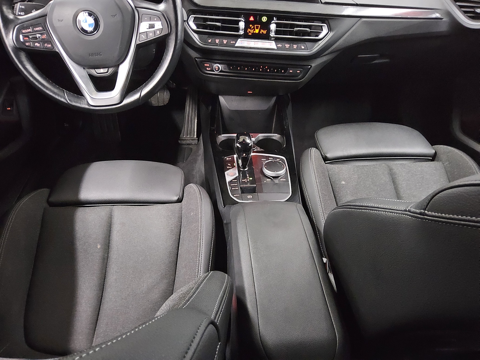 BMW 118dA Sport-Line Navi LED LC-Pro AHK RFK 6