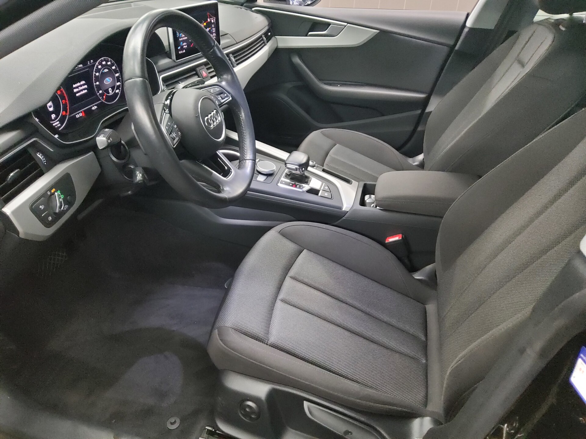 Audi A5 Sportback 35 TFSI Navi+ virtual Matrix 9