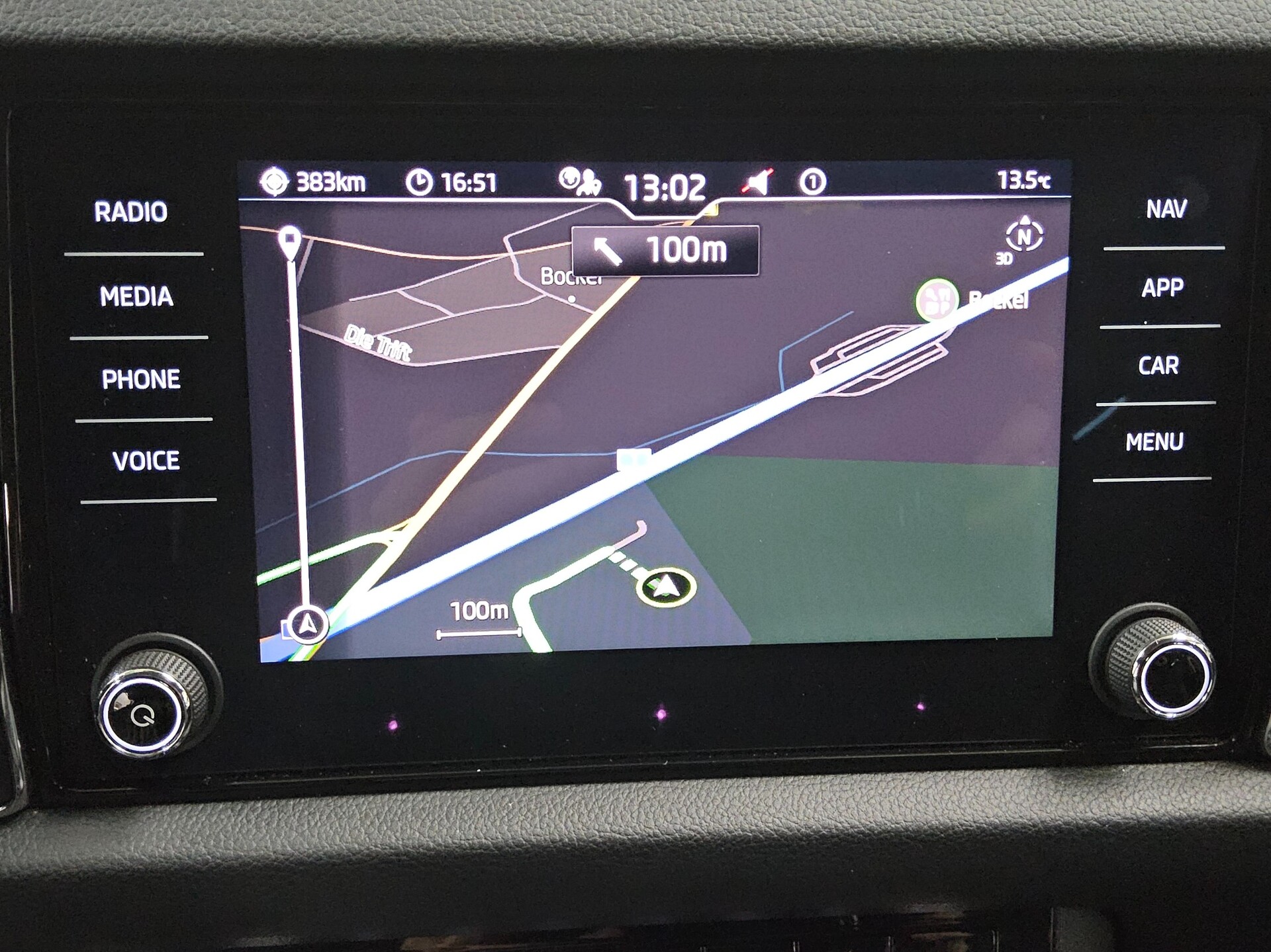 Skoda Kodiaq 2.0 TDI 4x4 L&K Leder DCC Ahk LED Navi 7