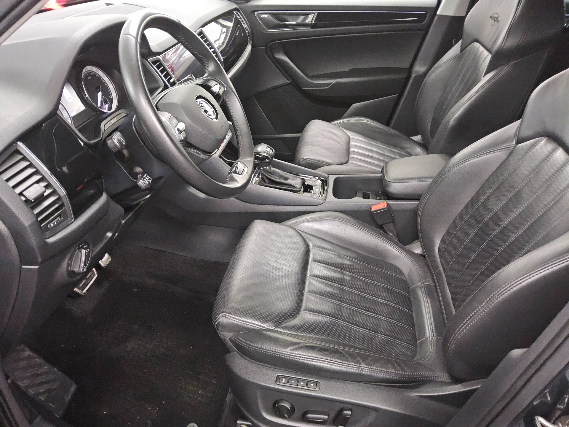 Skoda Kodiaq 2.0 TDI 4x4 L&K Leder DCC Ahk LED Navi 8