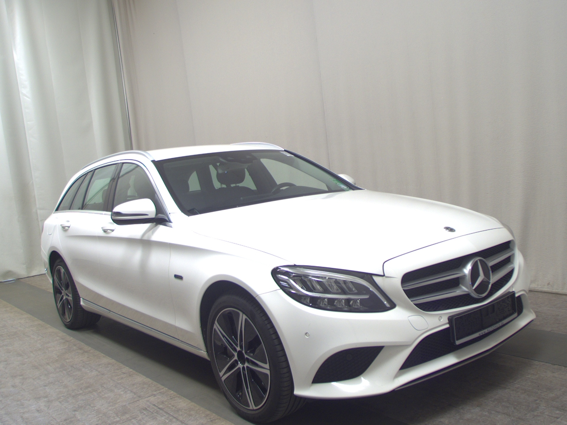 Mercedes-Benz C 300 T de Avantgarde Distronic+ Navi LED HuD 3