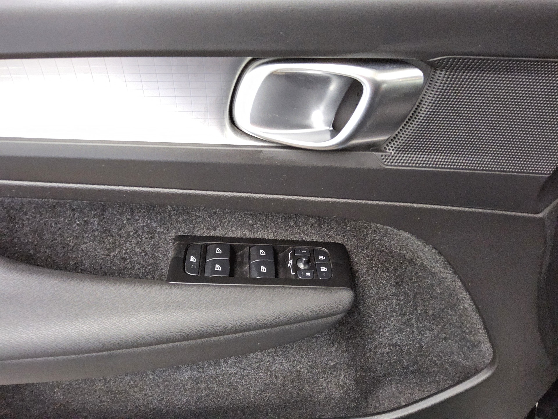 Volvo XC40 T4 Recharge Inscription Navi LED Rfk 10