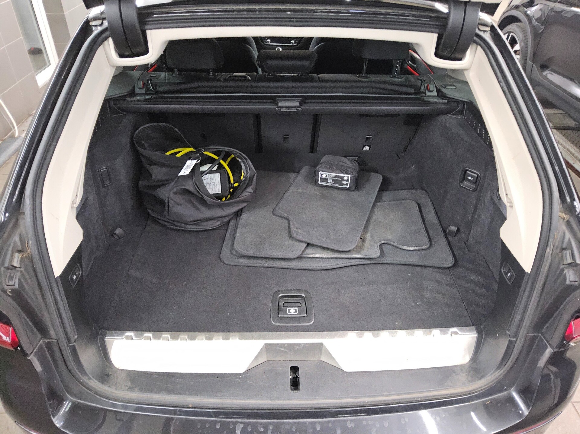 BMW 520e Touring Luxury-Line Leder LC-Pro Pano RfK 13