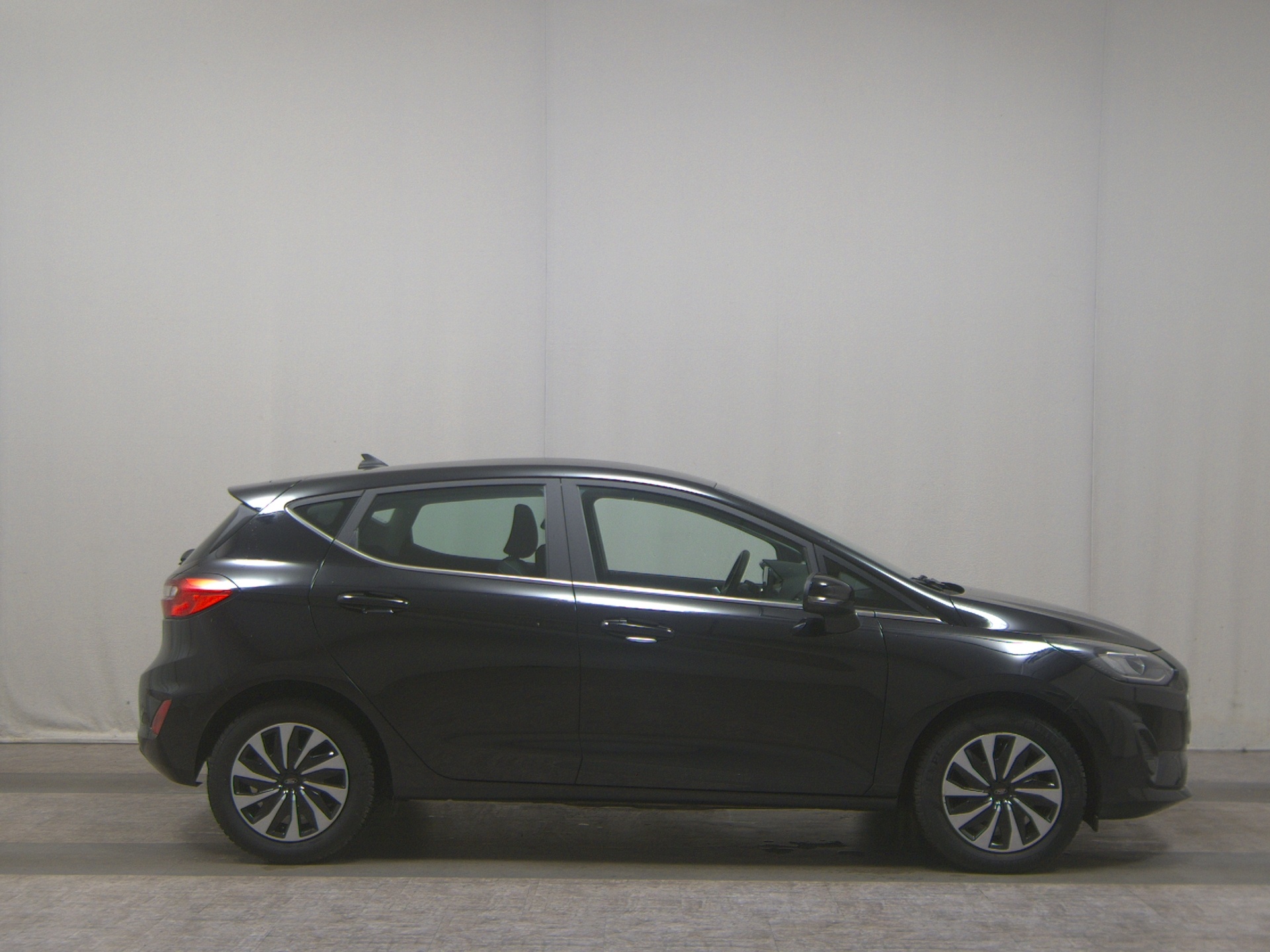 Ford Fiesta 1.0 EB Titanium Navi LED Shz PDC