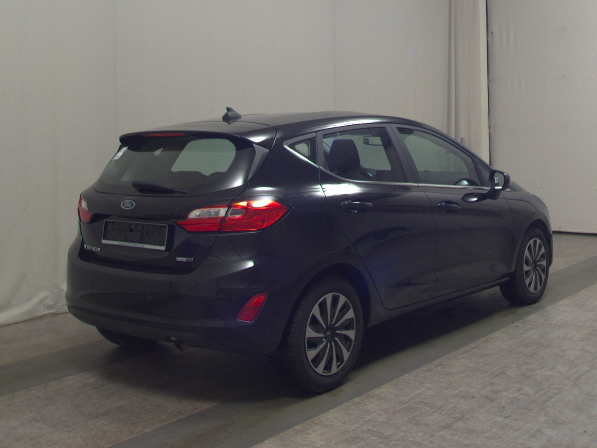 Ford Fiesta 1.0 EB Titanium Navi LED Shz PDC 4
