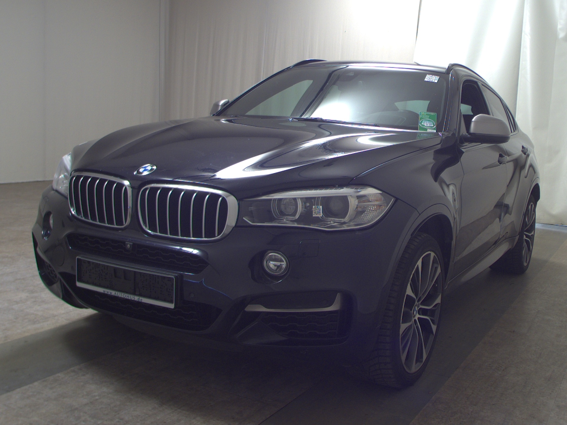 BMW X6 M50 d Navi Xenon 4xShz HuD Sound AHK 360° 2