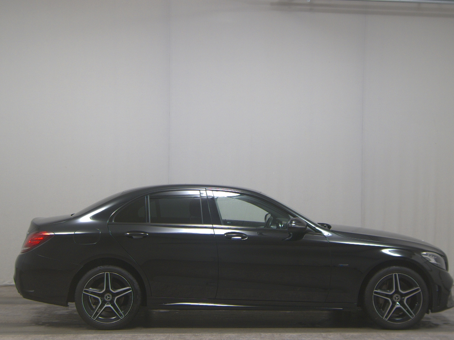 Mercedes-Benz C 300 de AMG-Line Night LED Burmester AHK Distr+