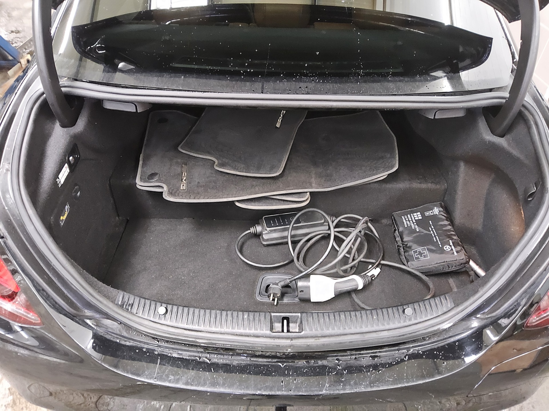 Mercedes-Benz C 300 de AMG-Line Night LED Burmester AHK Distr+ 11