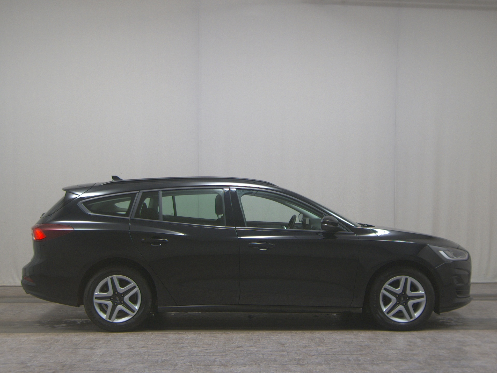 Ford Focus Turnier 1.5 EB Cool&Connect Navi LED