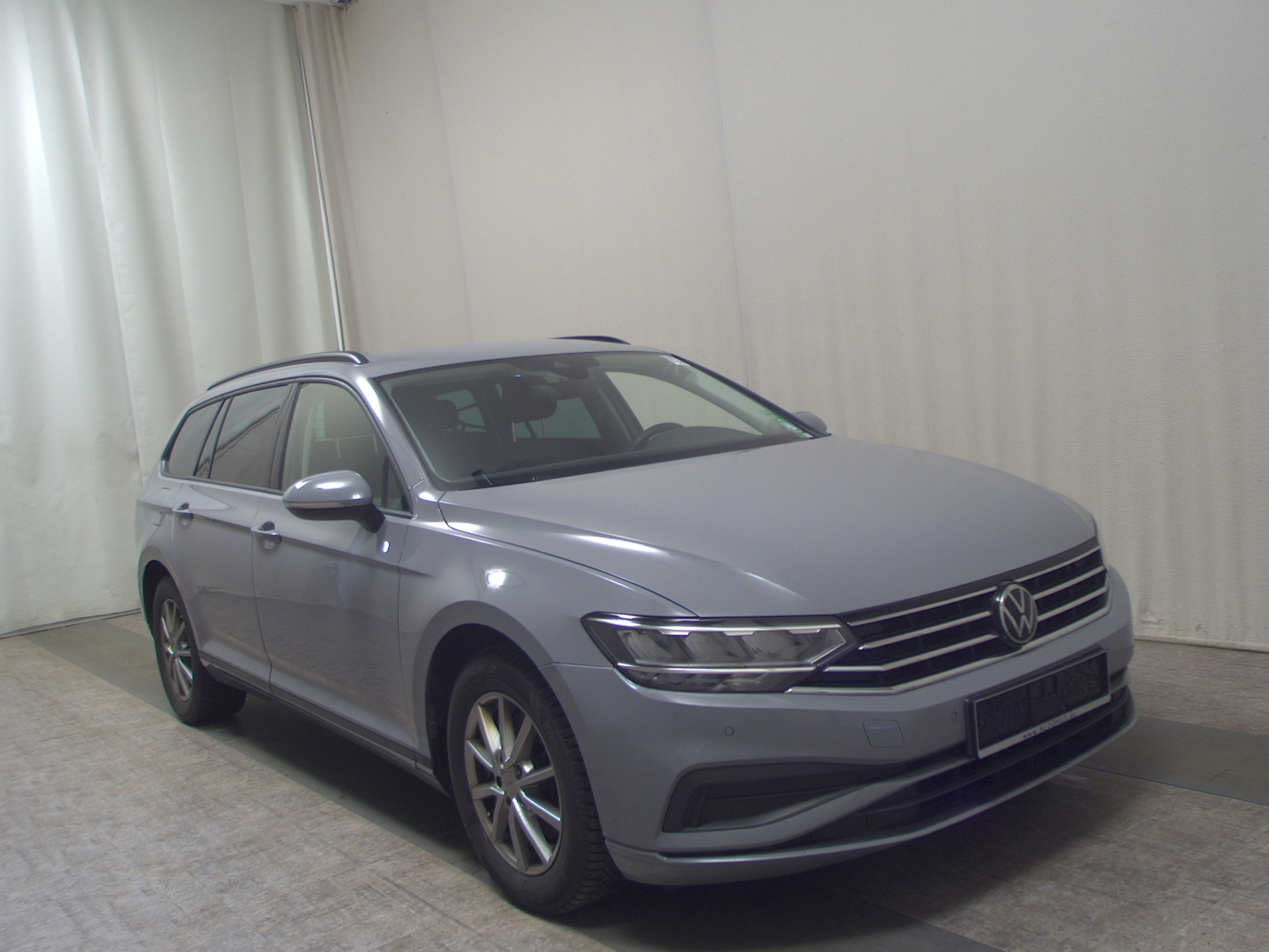 Volkswagen Passat Var. 2.0 TDI Navi LED ACC RFK el.Heck Shz 3
