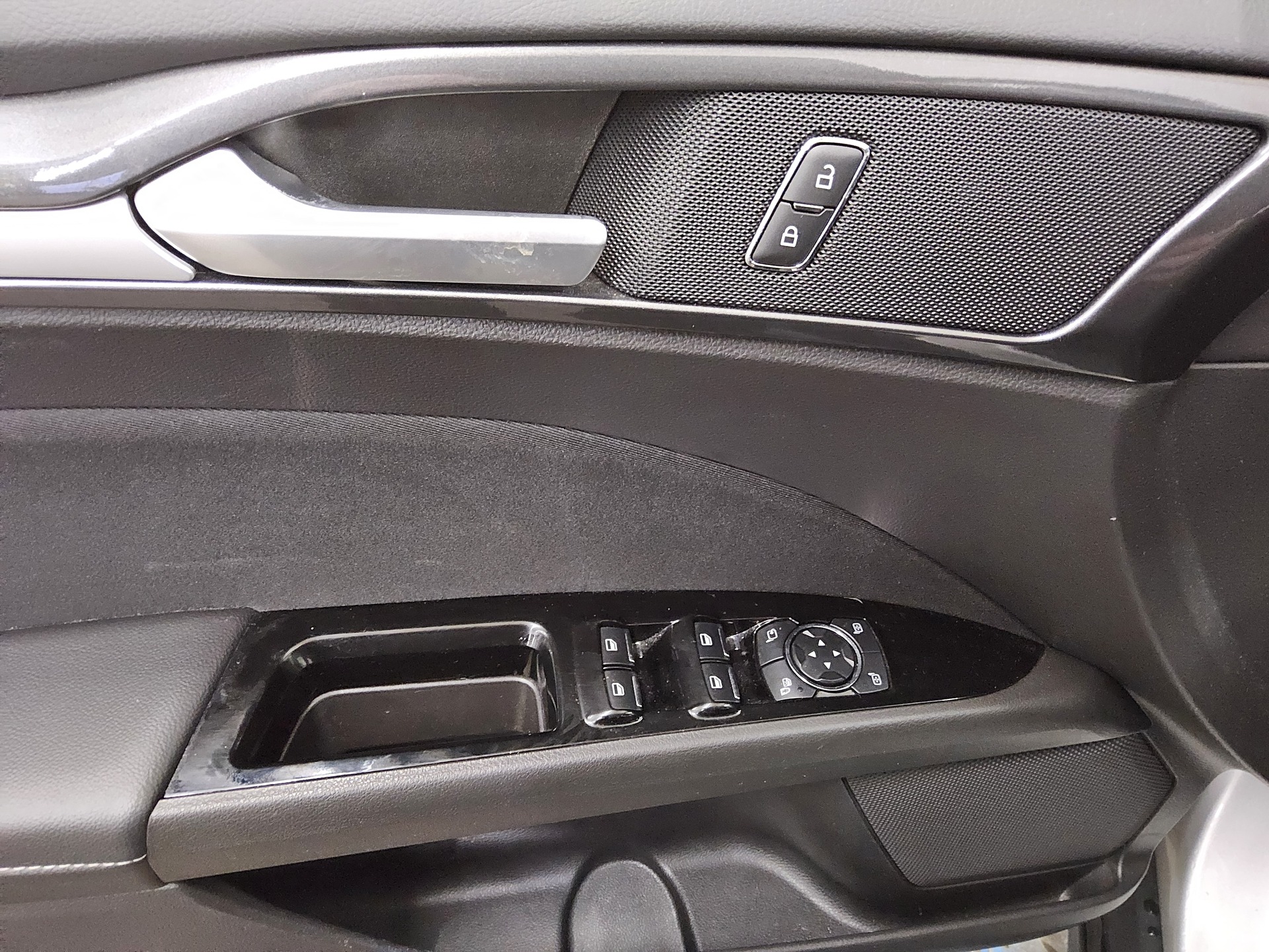 Ford Mondeo Turnier 2.0 EB Trend Navi DAB+  RFK 9