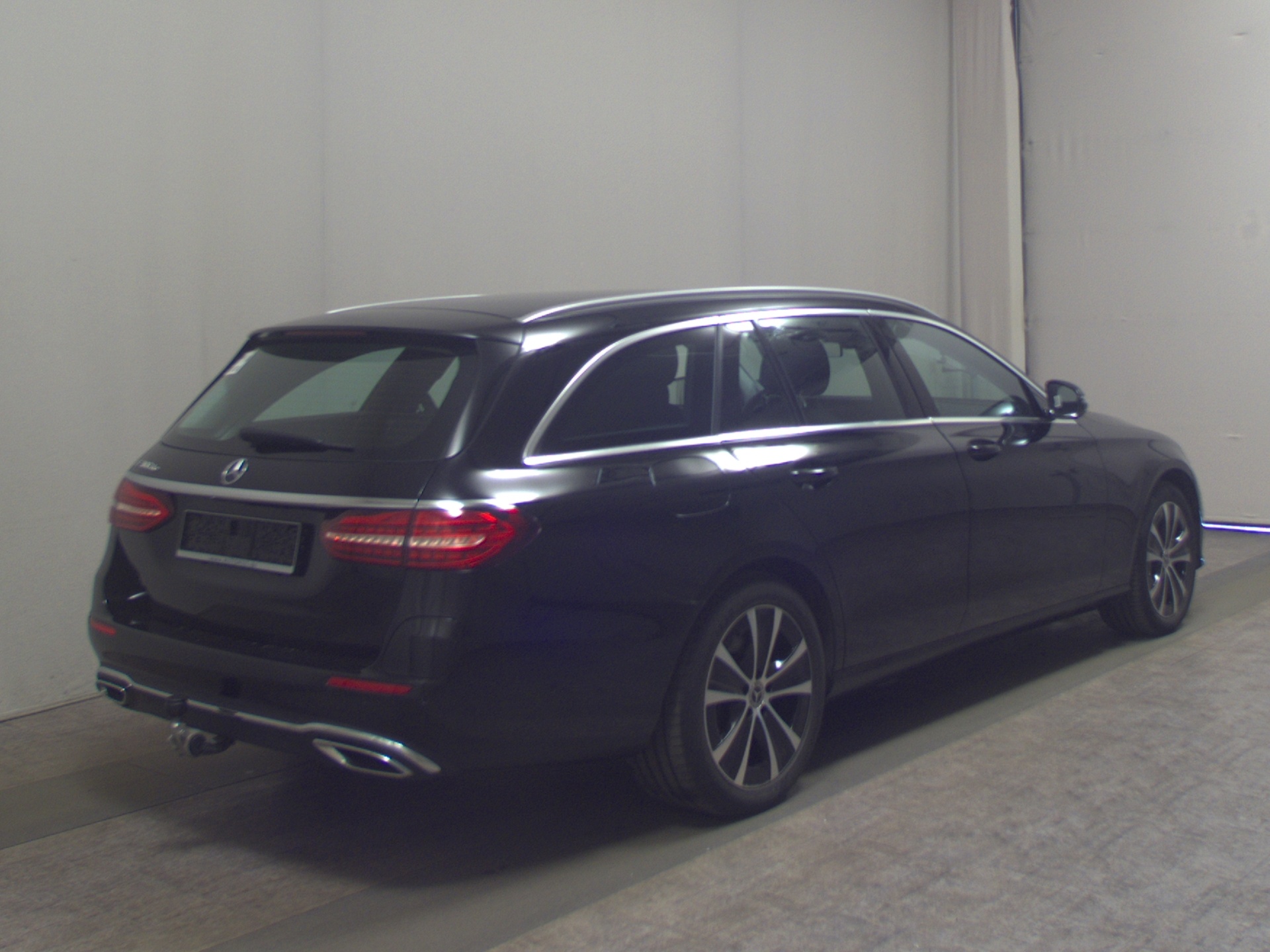 Mercedes-Benz E 300 T de Avantgarde Navi LED Widescreen RFK 4