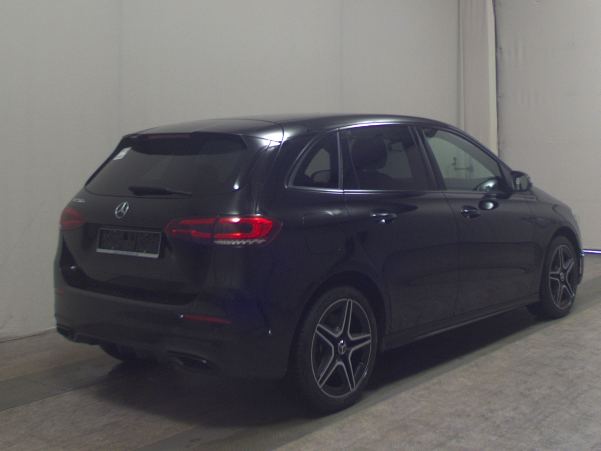 Mercedes-Benz B 250 e Edition AMG-Line Navi LED MBUX+ RFK 4