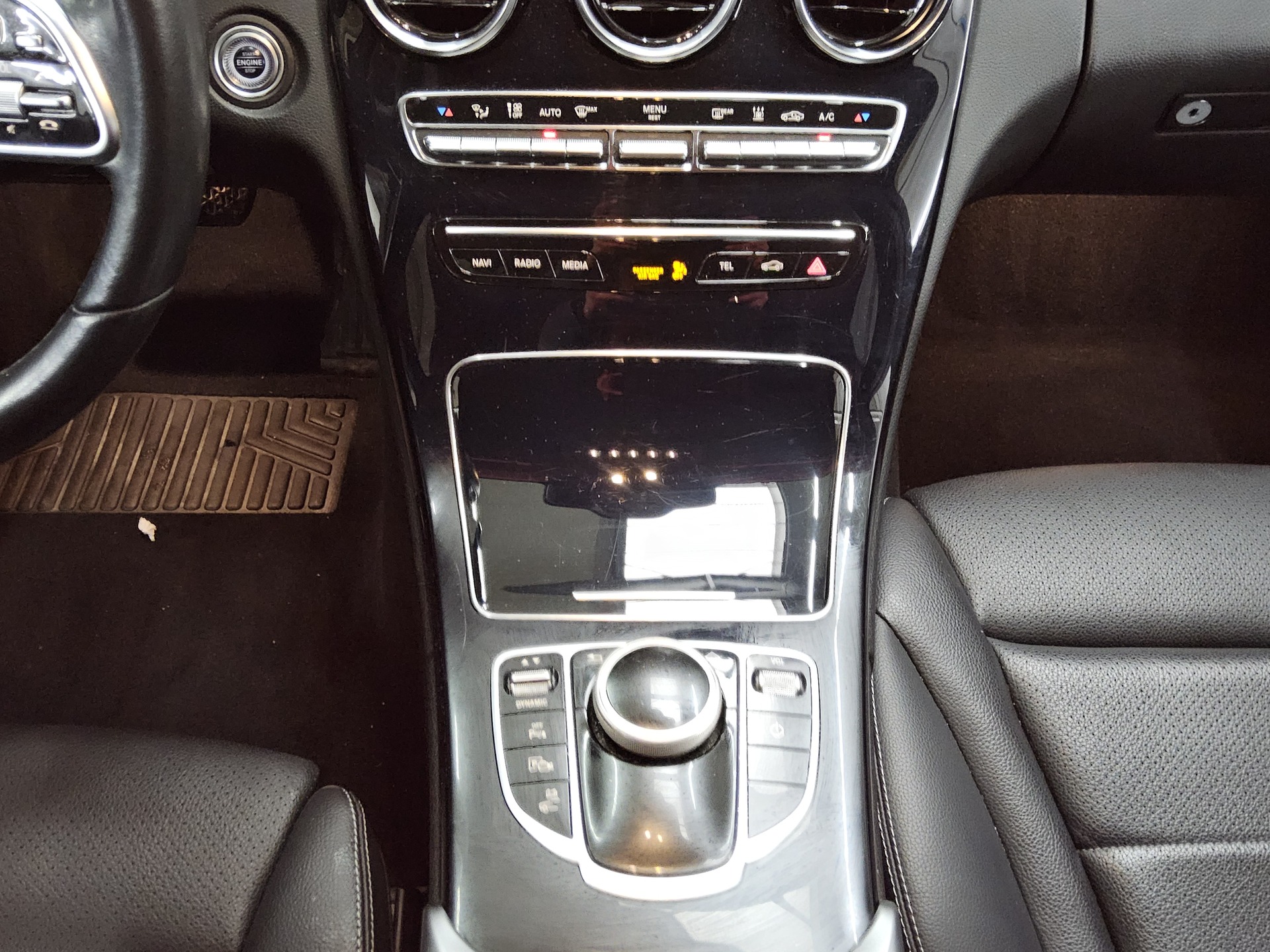Mercedes-Benz C 300 T de Avantgarde Navi LED Burmester AHK RFK 6