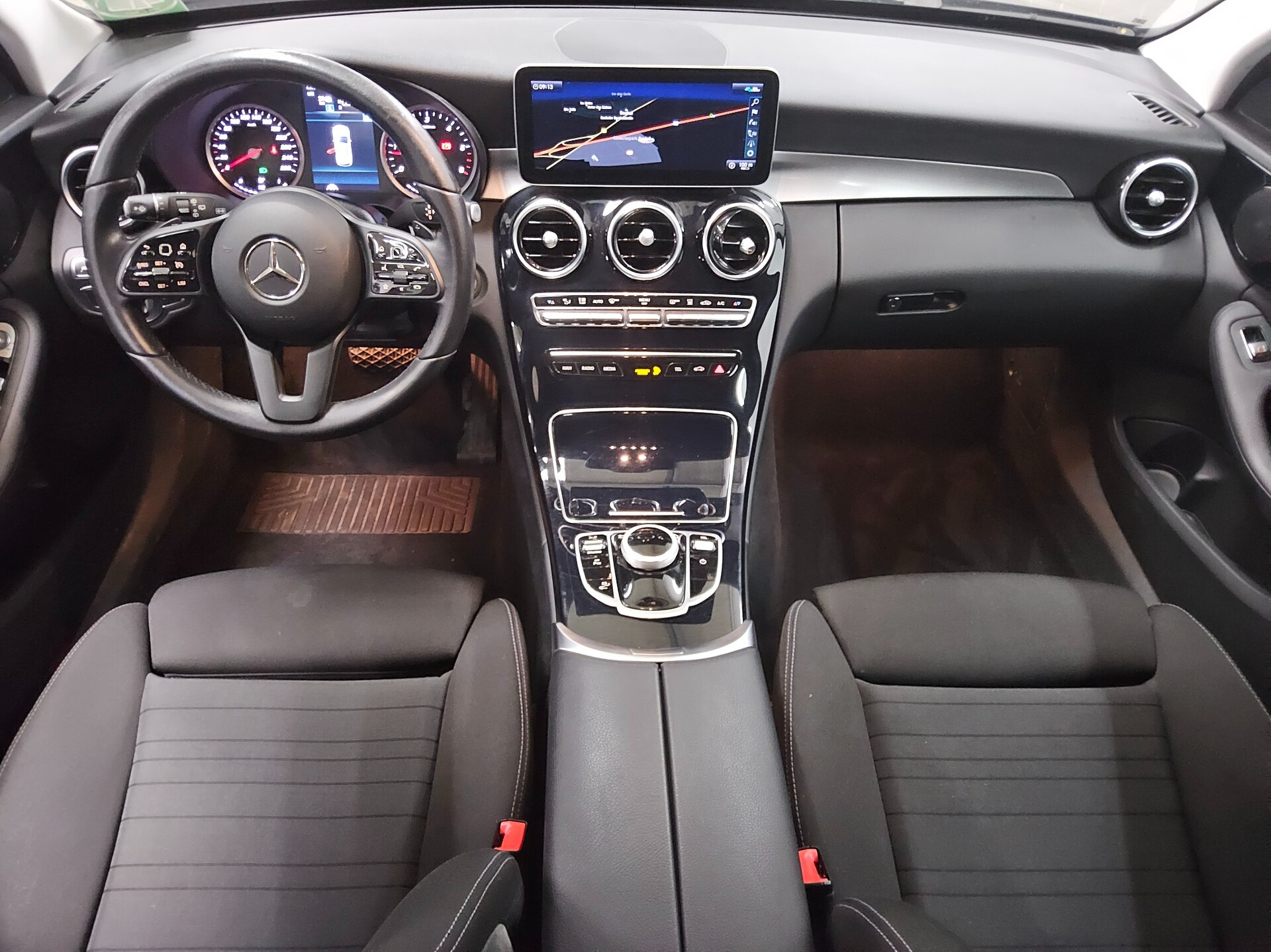 Mercedes-Benz C 300 T de Avantgarde Navi LED AHK 5