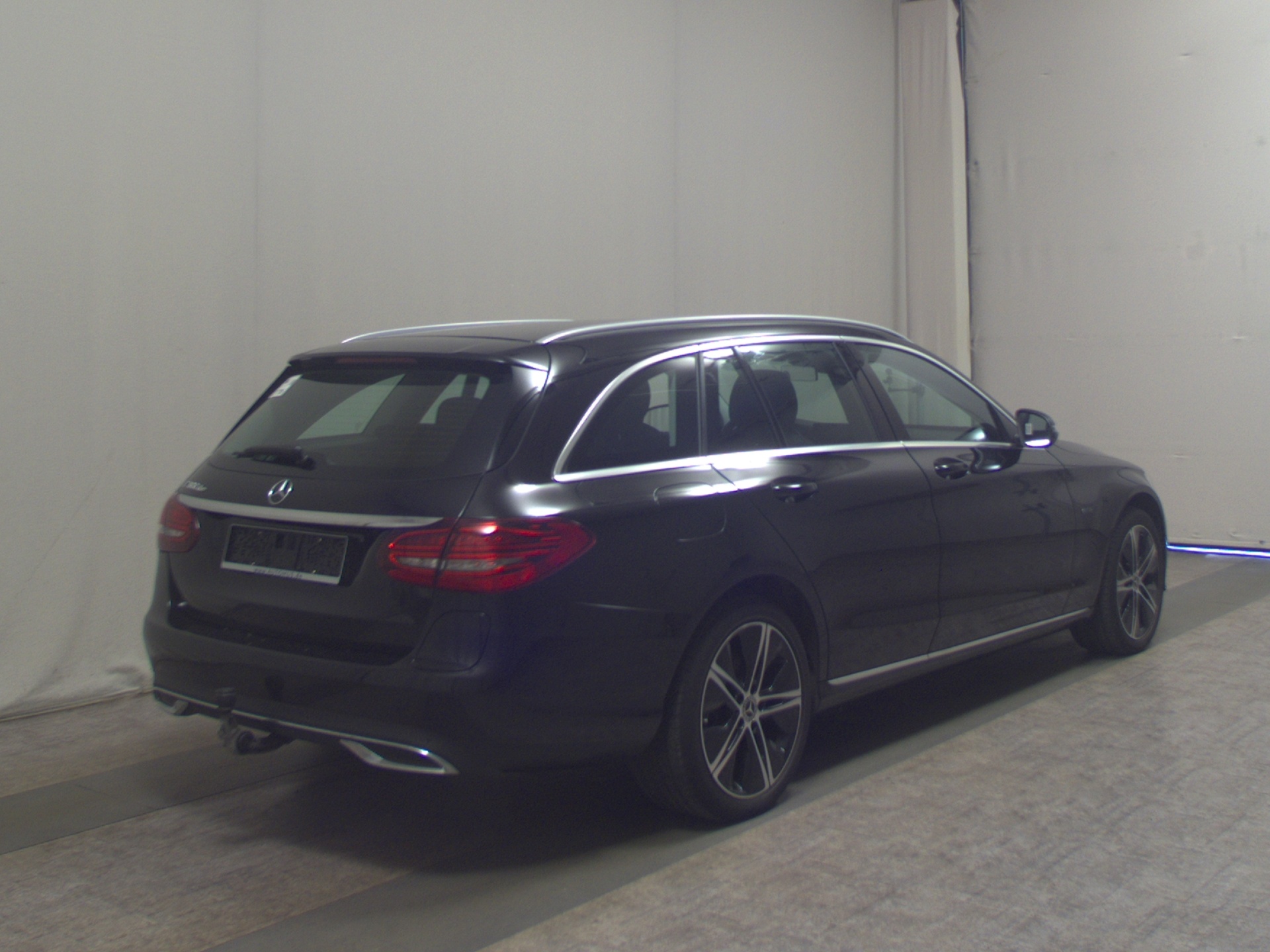 Mercedes-Benz C 300 T de Avantgarde Navi LED AHK 4