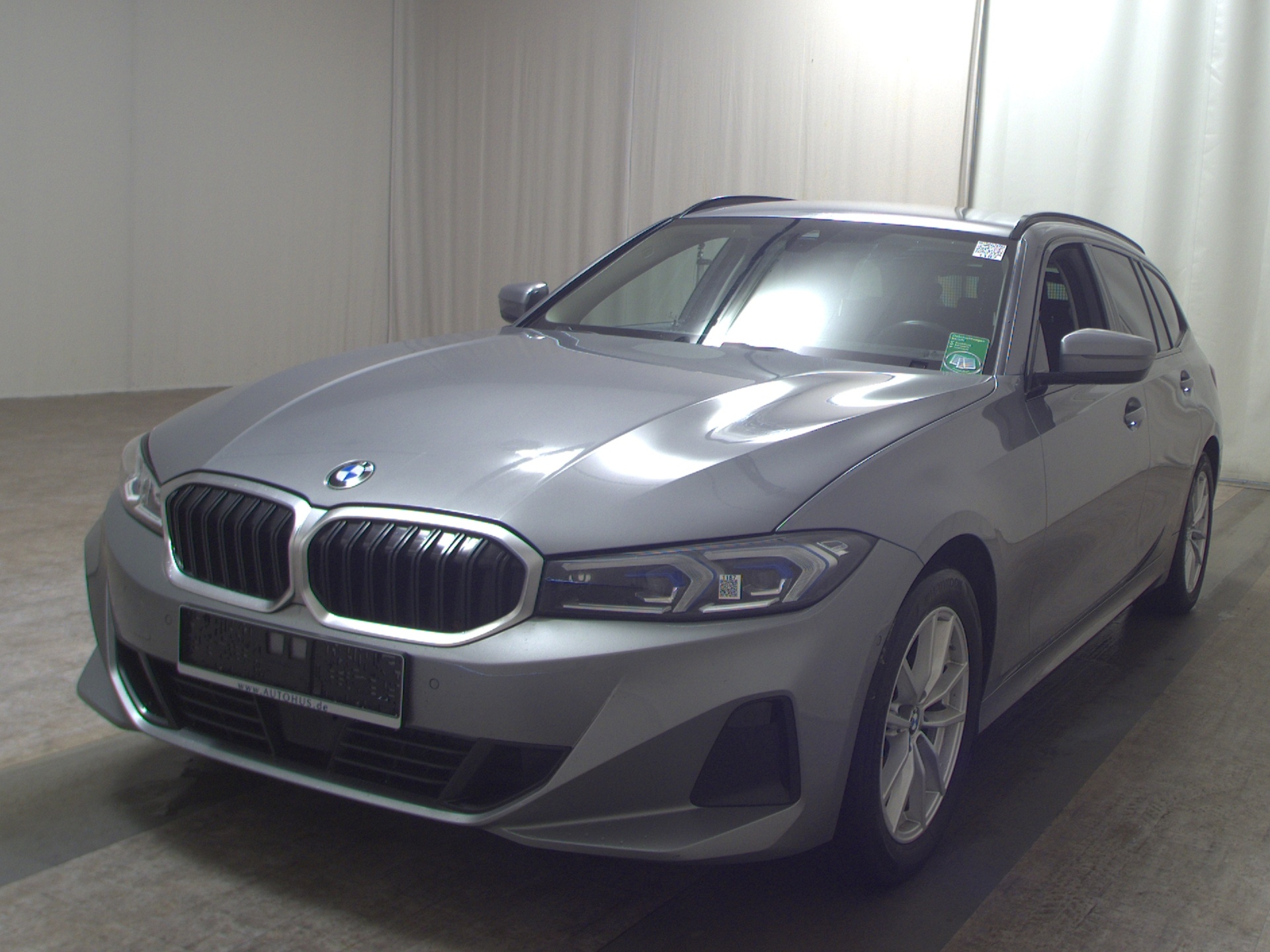 BMW 320dA Touring T-Leder Navi LED+ HuD LC Pro HiFi 2