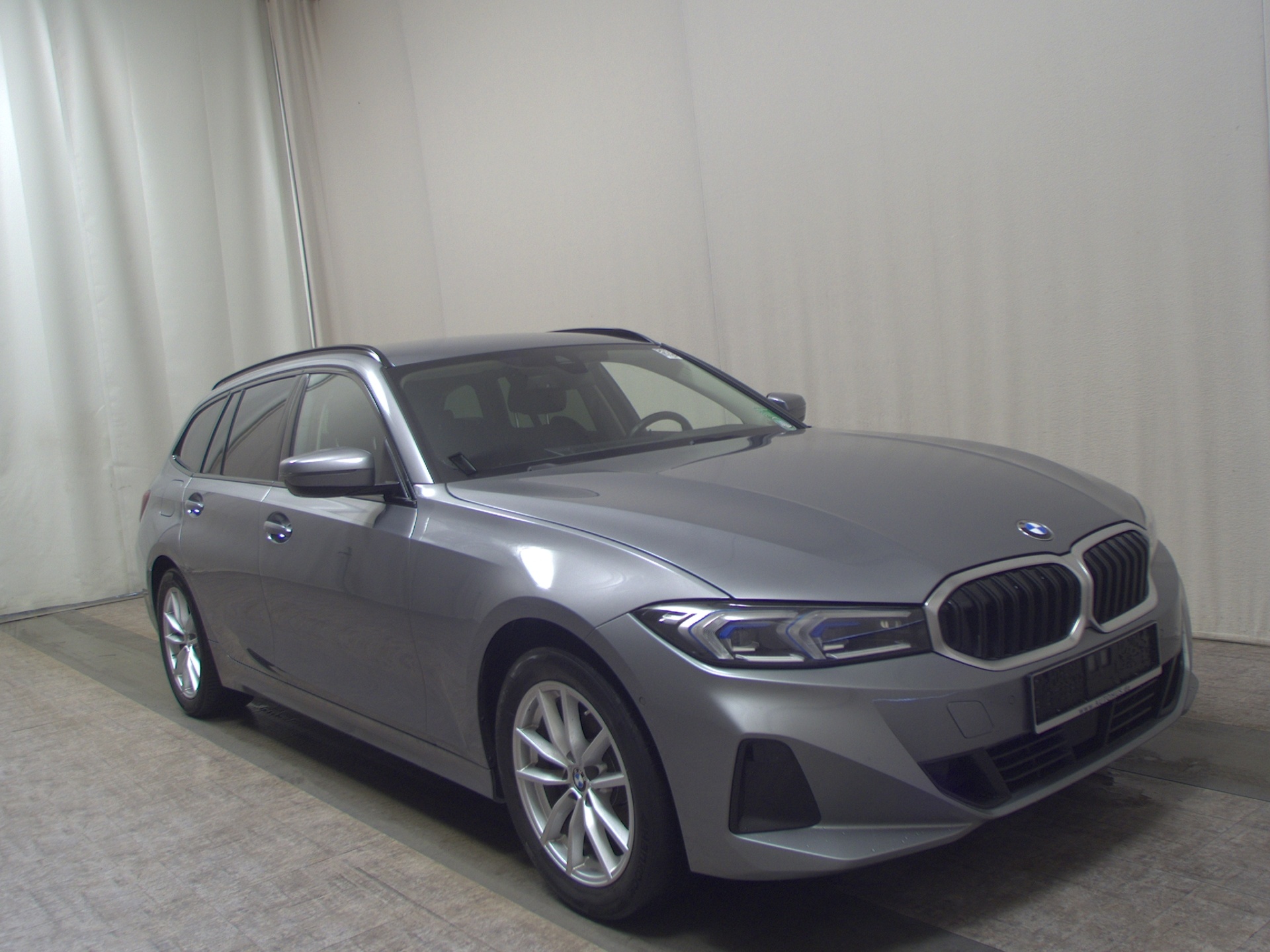 BMW 320dA Touring T-Leder Navi LED+ HuD LC Pro HiFi 3