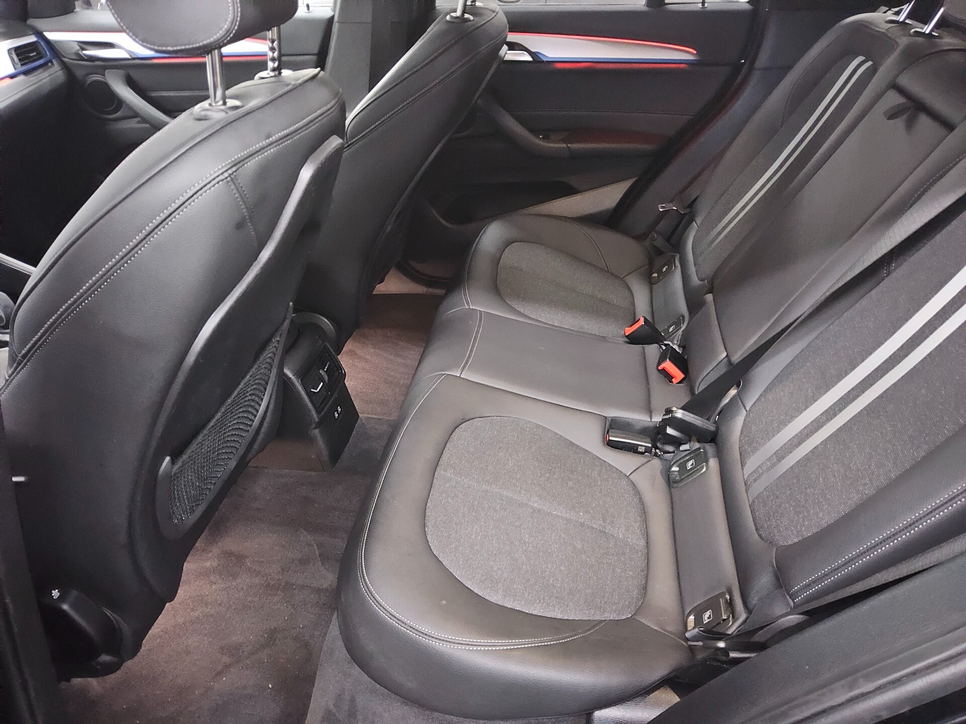 BMW X1 xDrive25e M-Sport Navi LED AHK Shz PDC 13