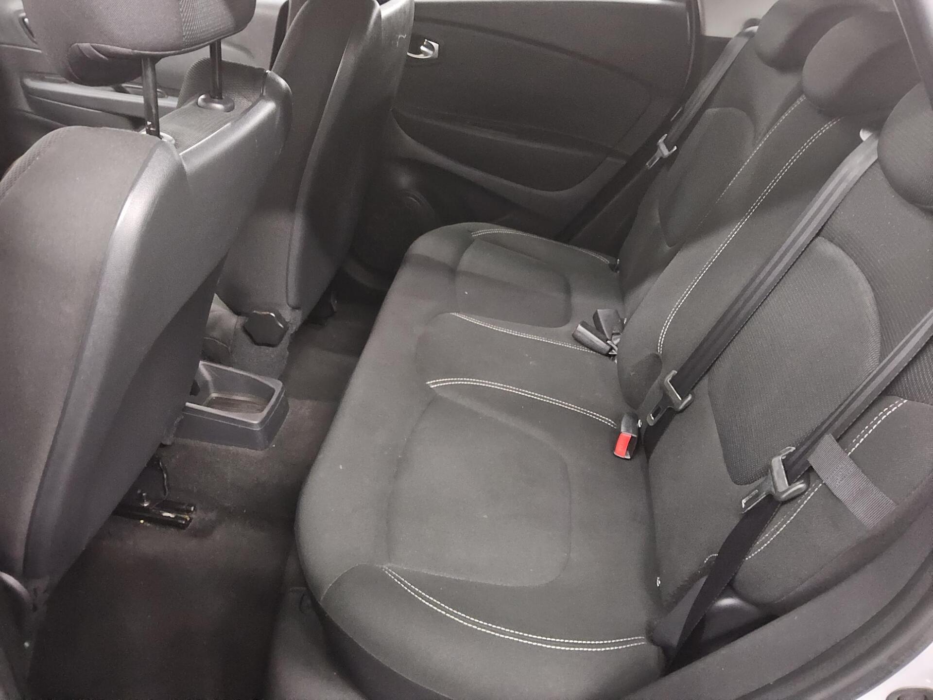 Renault Captur 0.9 TCe Navi SHZ PDC 13