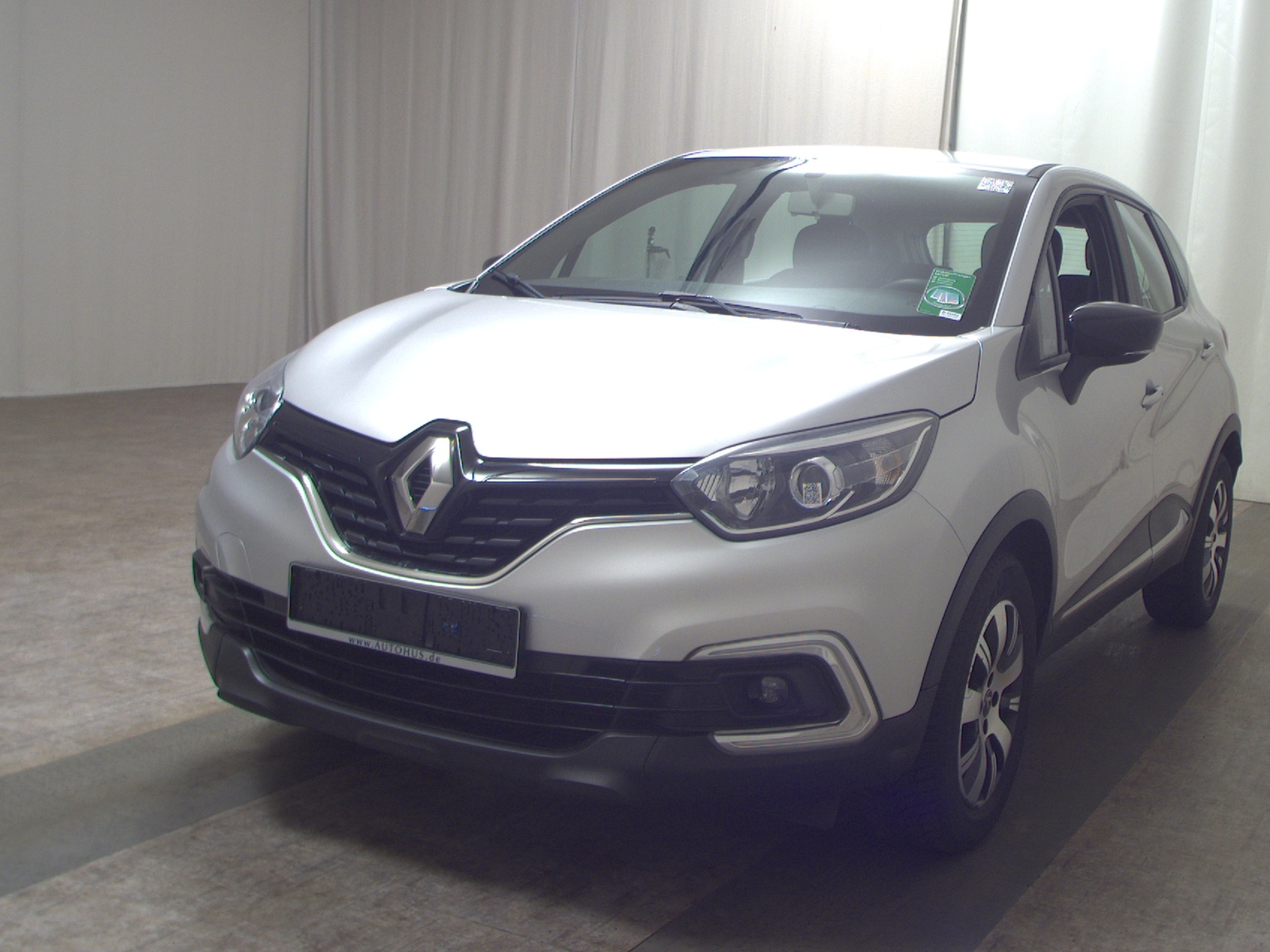 Renault Captur 0.9 TCe Navi SHZ PDC 2