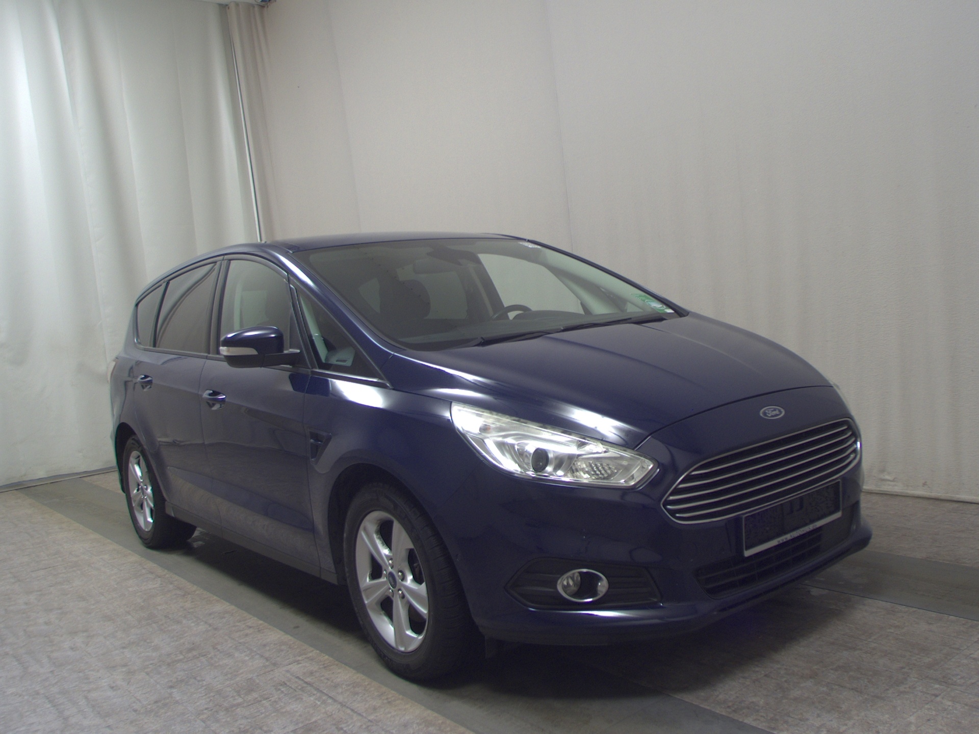 Ford S-Max 2.0 TDCi Business AHK Navi SHz PDC 3