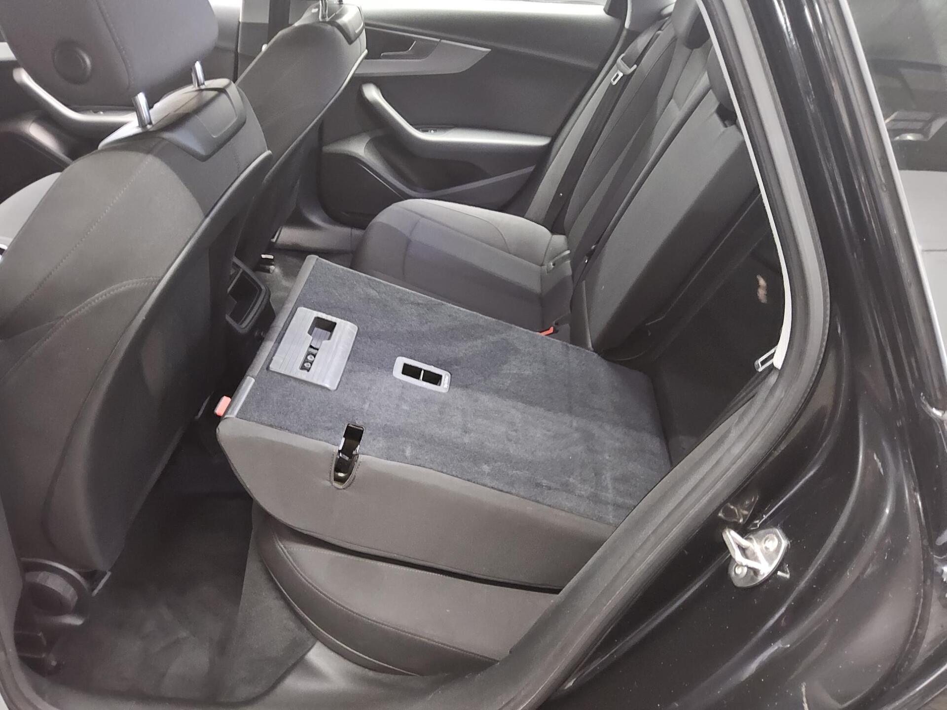 Audi A4 Avant 40 TDI advanced AHK Navi LED Sportsitze 12