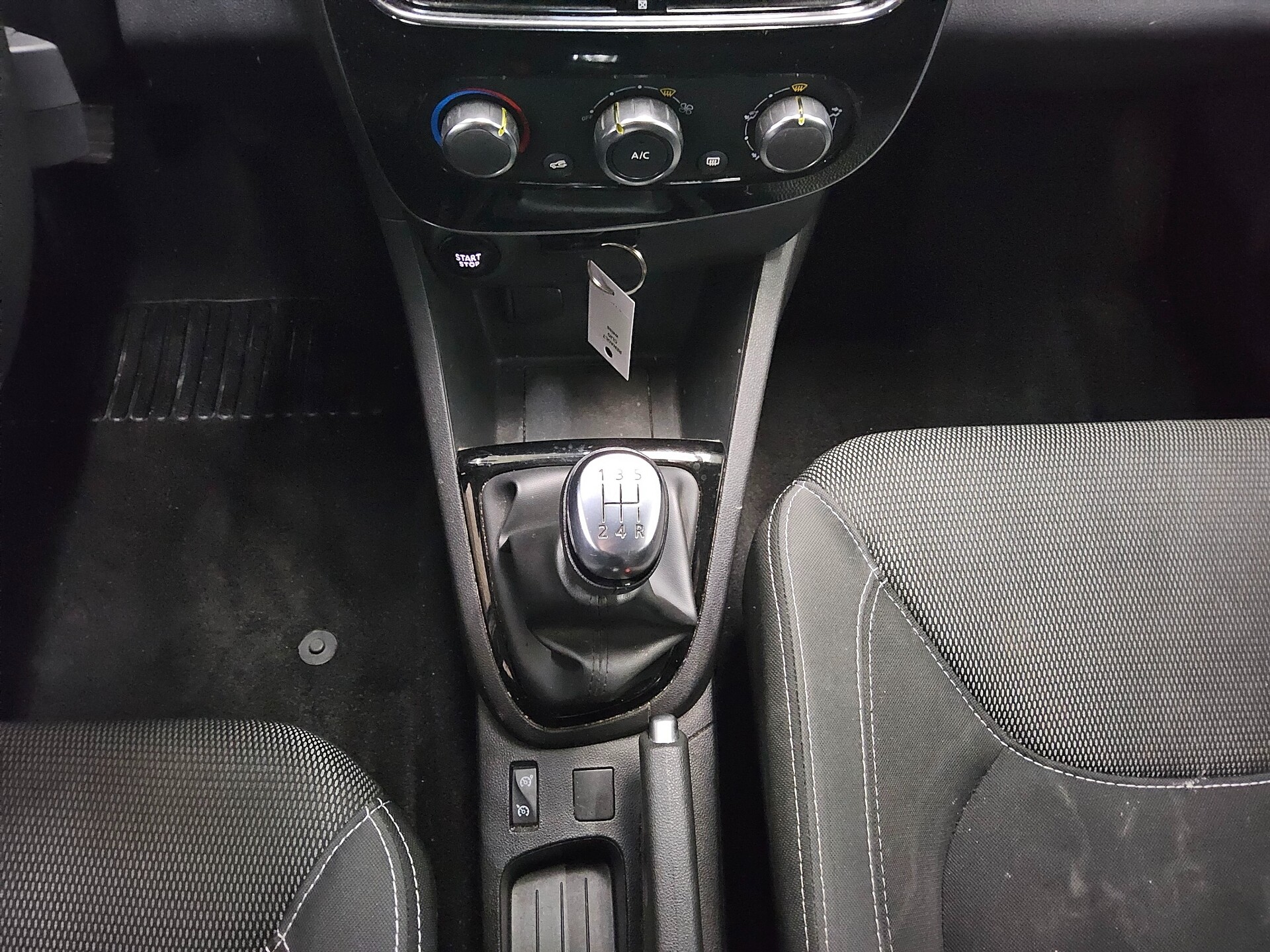 Renault Clio Grandtour 0.9 TCe Navi AHK SHZ Tempomat 6