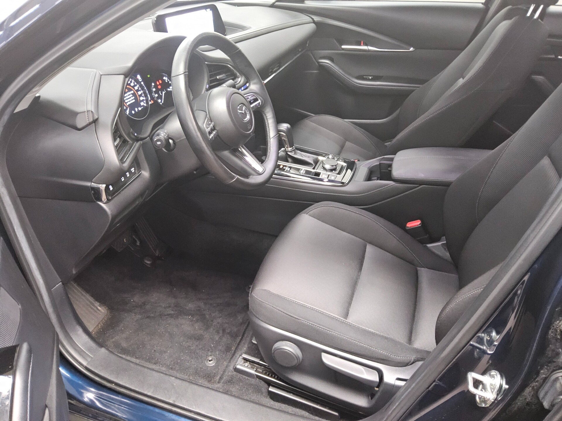 Mazda CX-30 2.0 SKYACTIV-G Navi PDC RfK 8