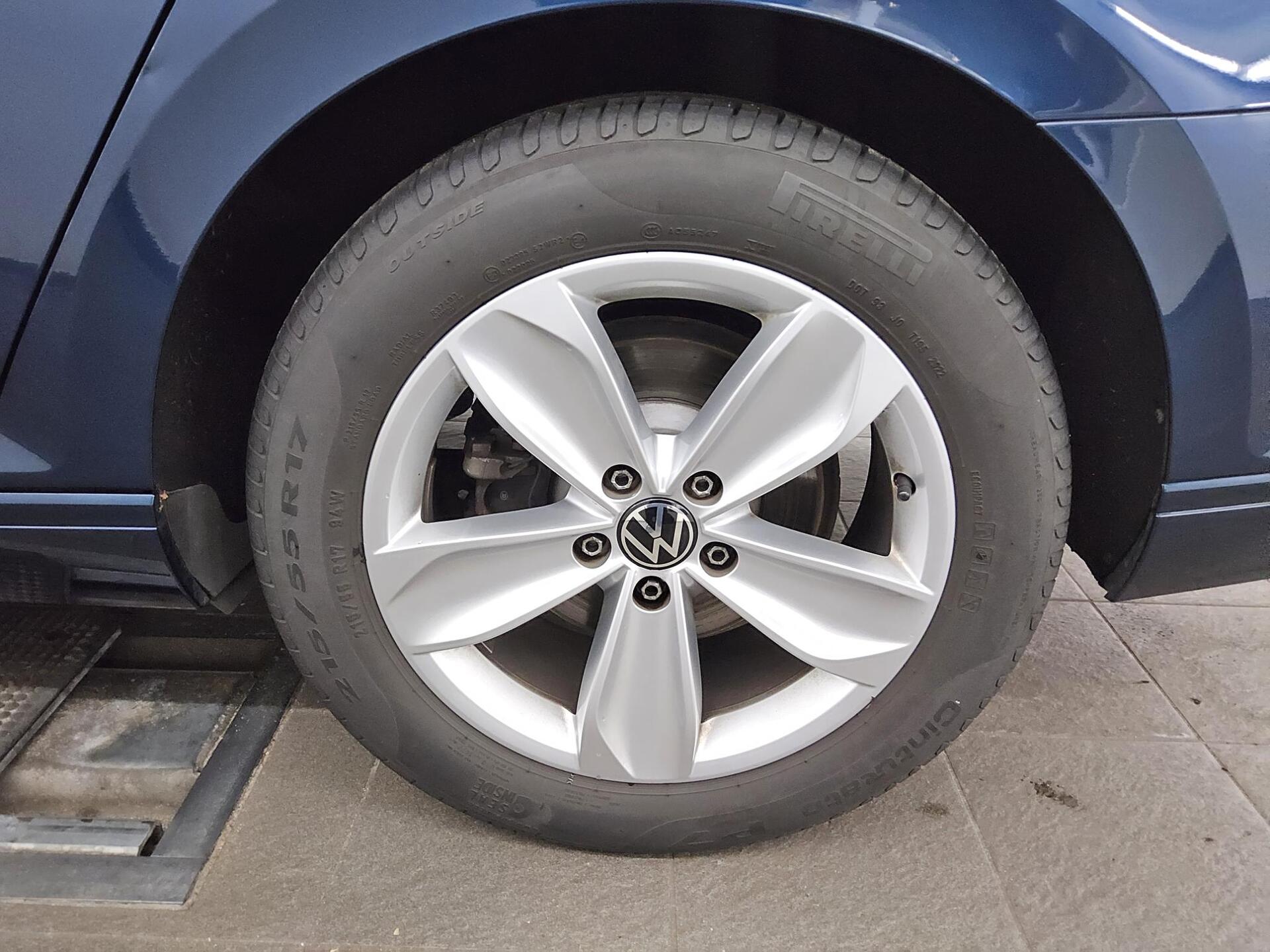 Volkswagen Passat Var. 2.0 TDI Business Navi LED ACC RFK 10