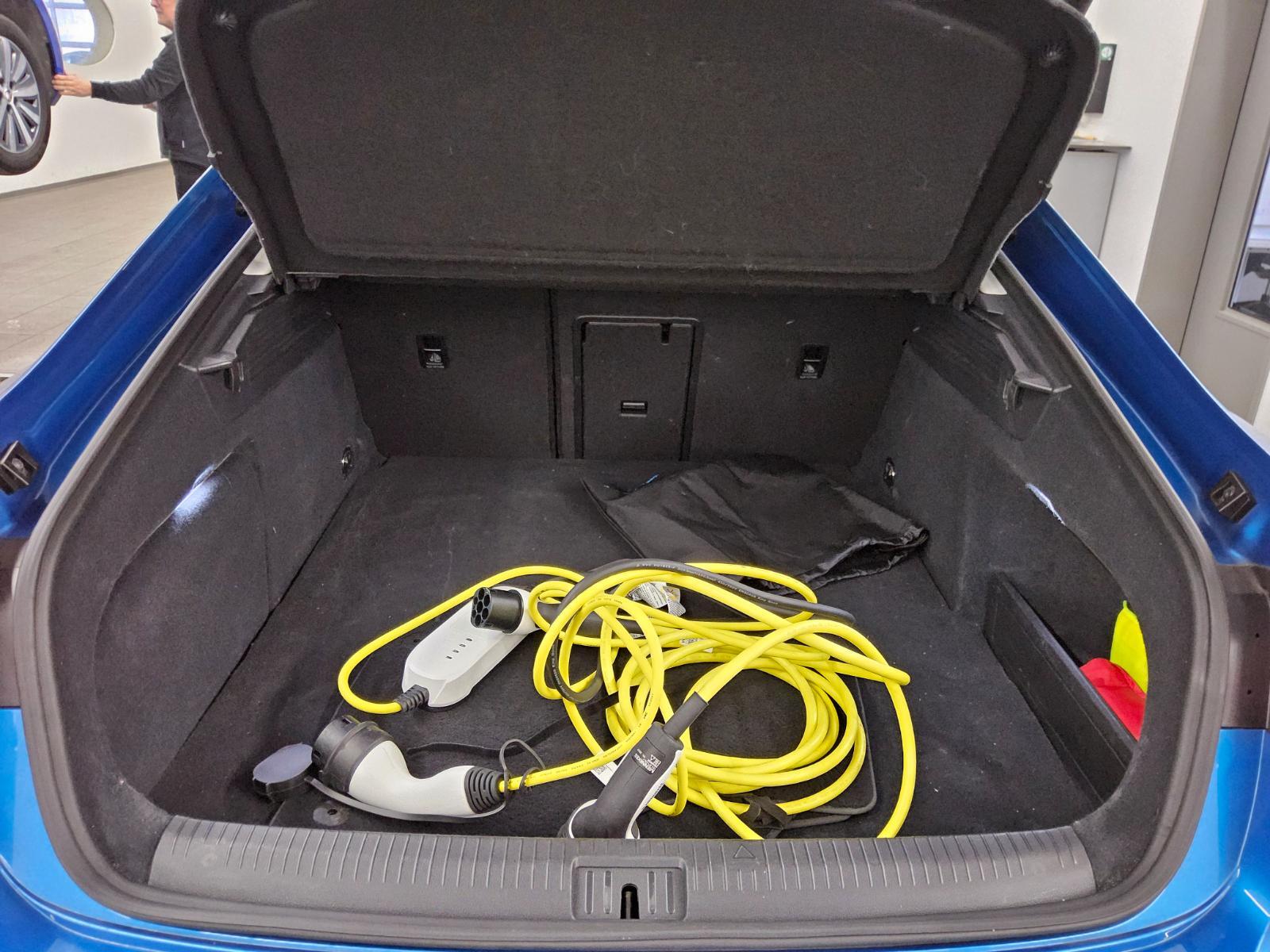 Volkswagen Arteon 1.4 TSI e Elegance Navi AID LED ACC RfK 13