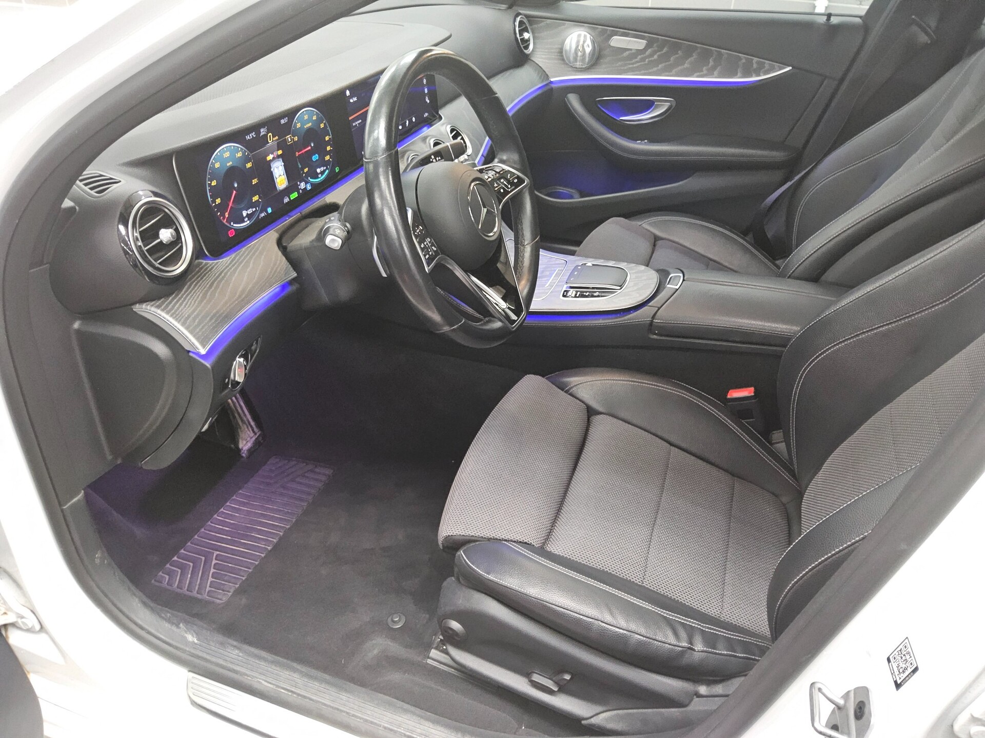 Mercedes-Benz E 300 T de AMG-Line Night Burmester GSD MB-LED 8