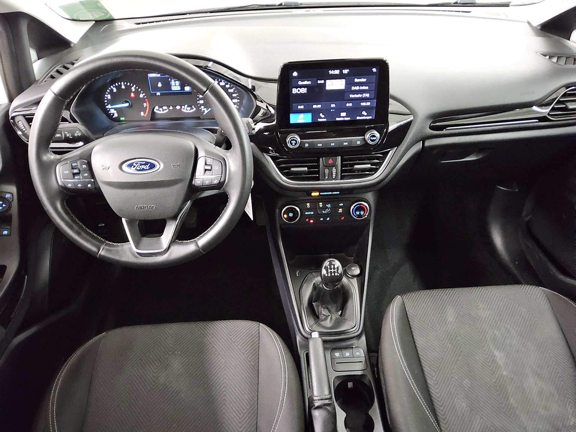 Ford Fiesta 1.1 Cool&Connect LED Shz PDC Winter-Paket 5