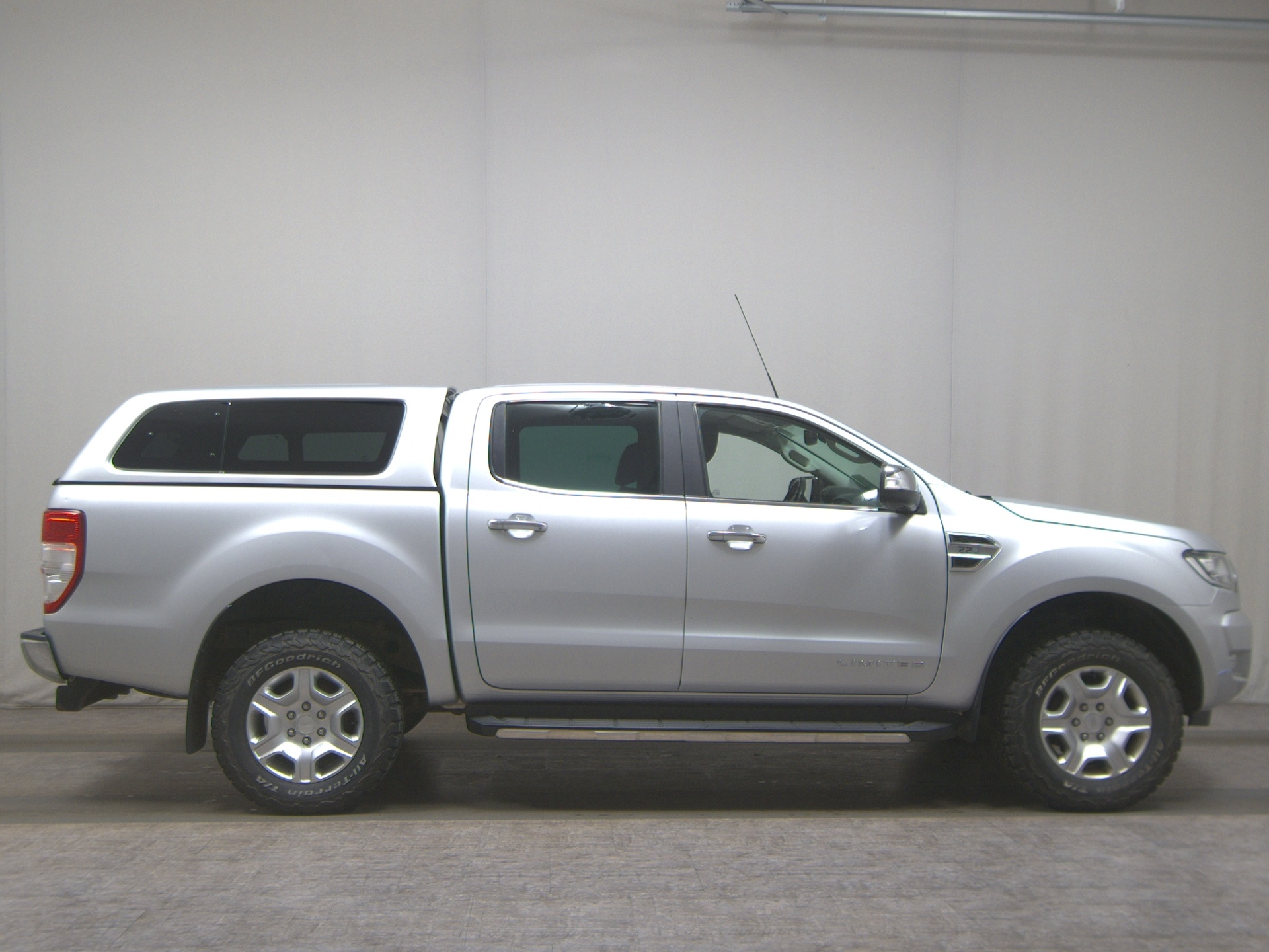 Ford Ranger 2.2 TDCi 4x4 DOKA Limited Leder Hardtop