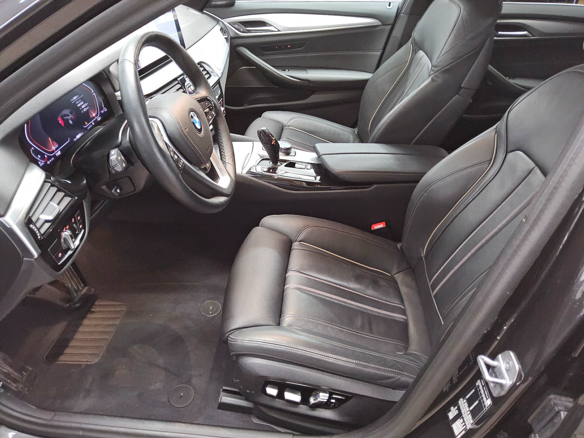 BMW 520dA Touring Leder Navi LC Pro LED 9