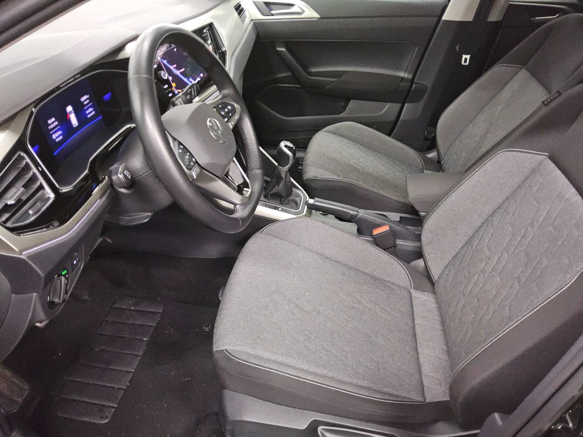 Volkswagen Taigo 1.0 TSI Move Navi LED DC PDC SHZ 9