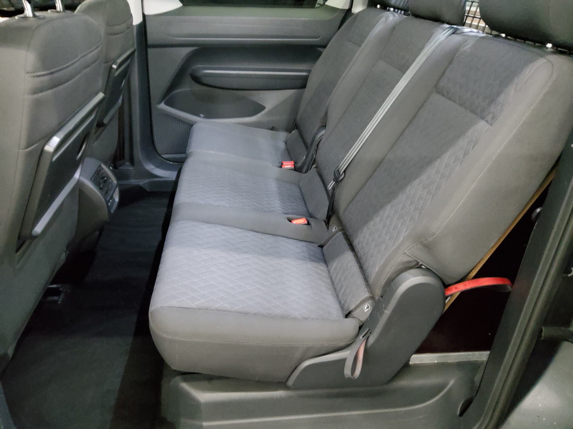 Volkswagen Caddy Maxi 2.0 TDI Life Navi LED AHK Shz PDC ACC 13