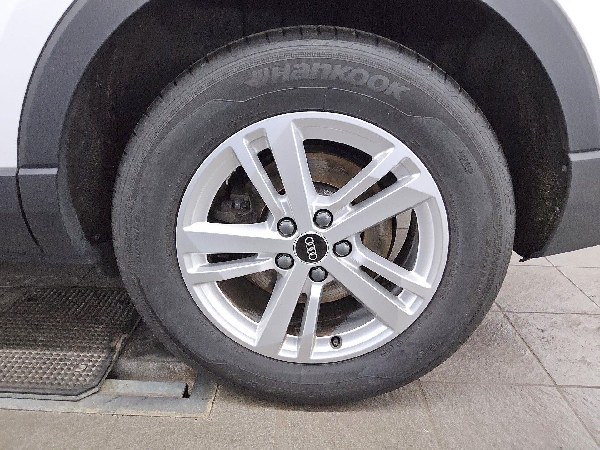 Audi Q3 40 TDI Qu. Navi LED vc RFK Shz 11