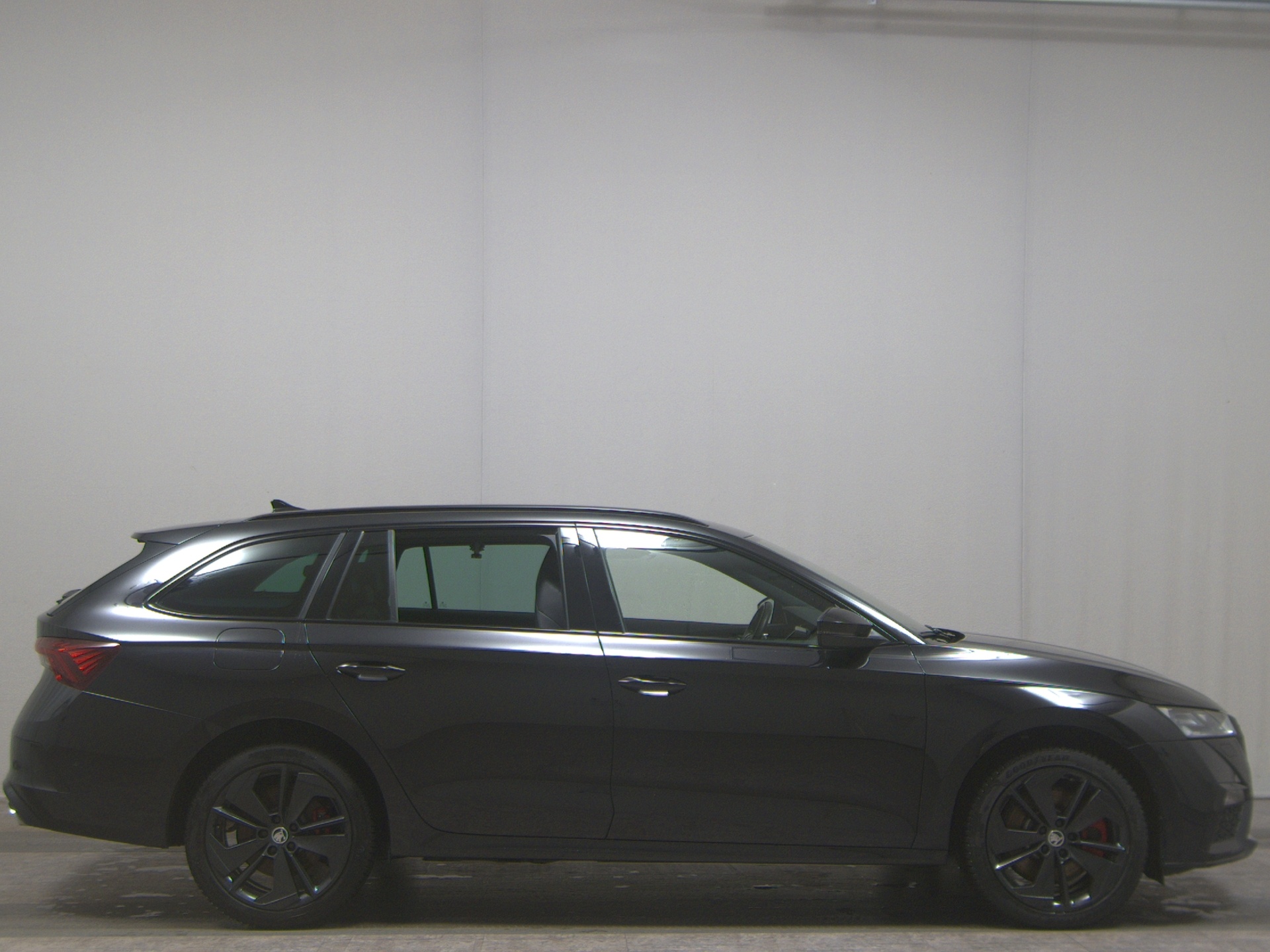 Skoda Octavia Kombi 1.4 TSI iV RS Navi LED HuD Canton