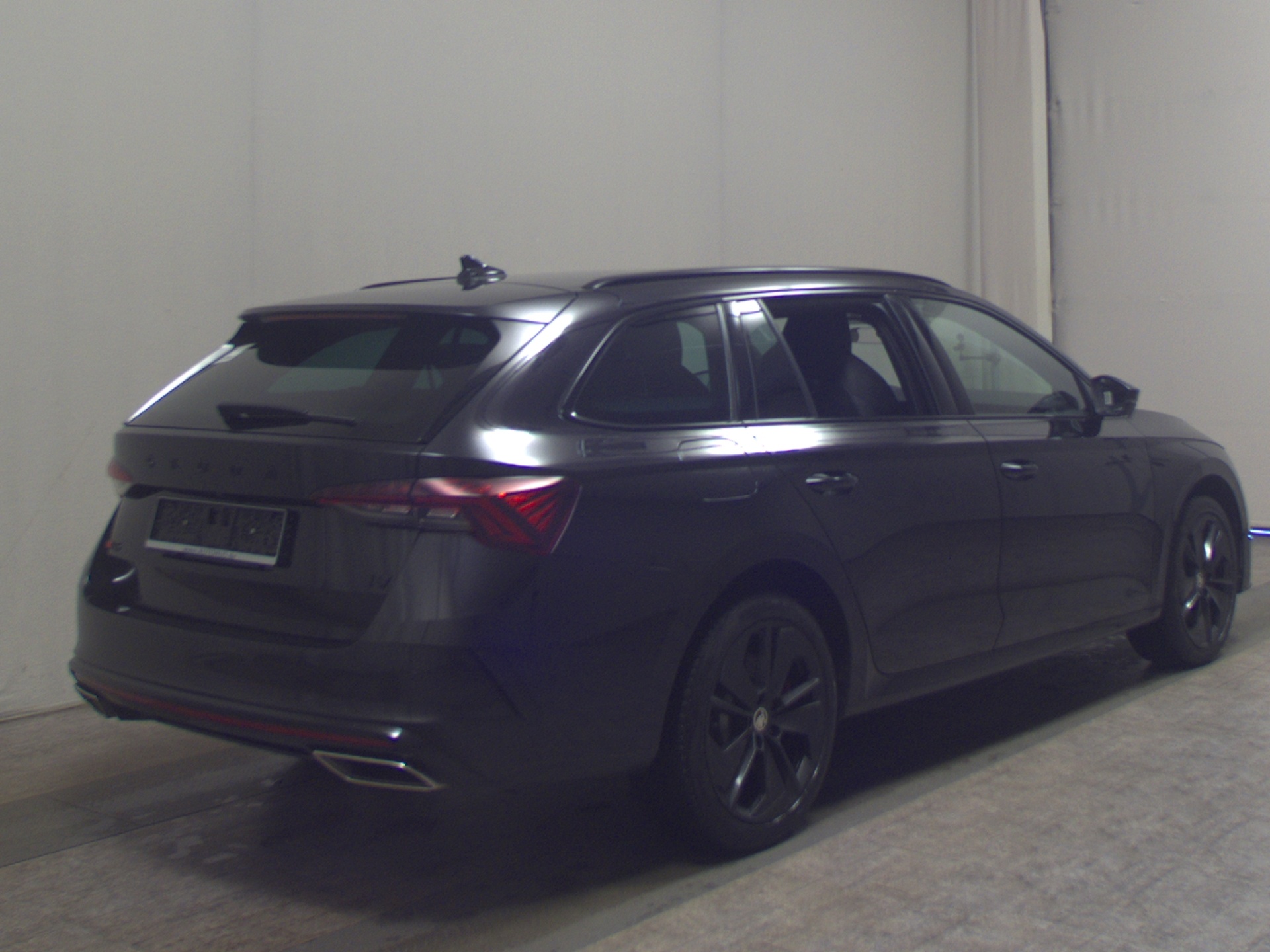 Skoda Octavia Kombi 1.4 TSI iV RS Navi LED HuD Canton 4