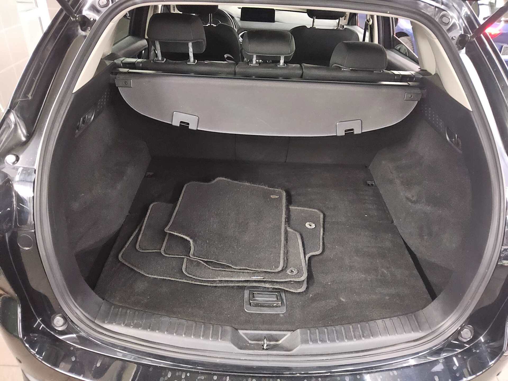 Mazda CX-5 2.2 SKYACTIV-D Sports-Line Navi LED RFK 11