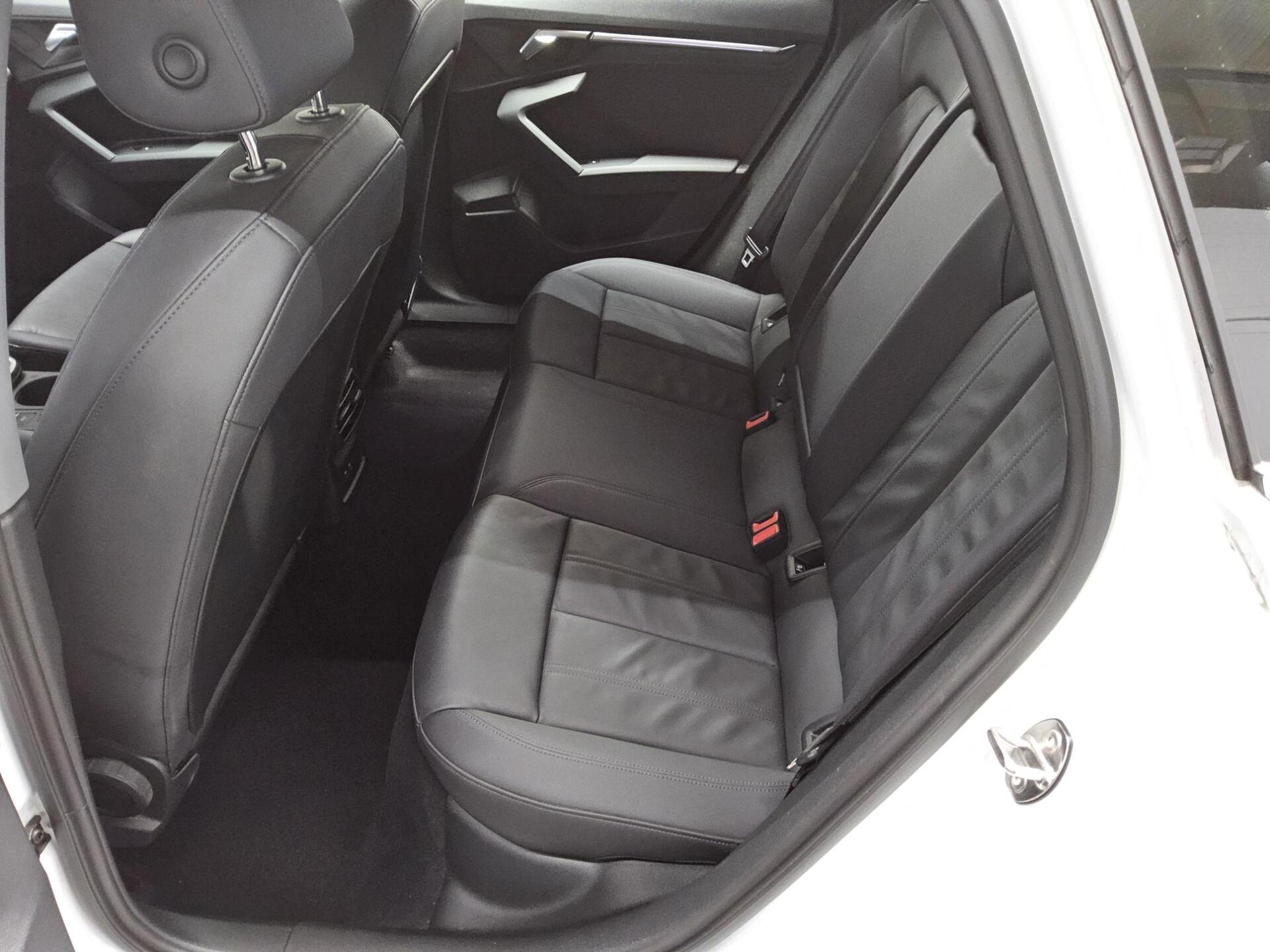 Audi A3 Sportback 1.5 TFSI Leder Navi+ vc Sound RFK 13