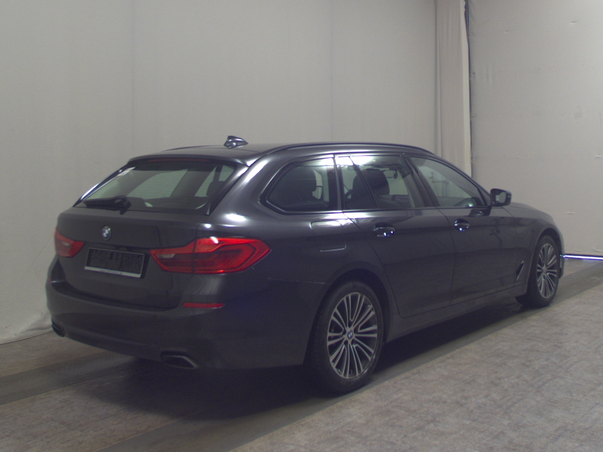 BMW 540d Touring xDr Sport-Line Navi LED LC Pro HuD 4