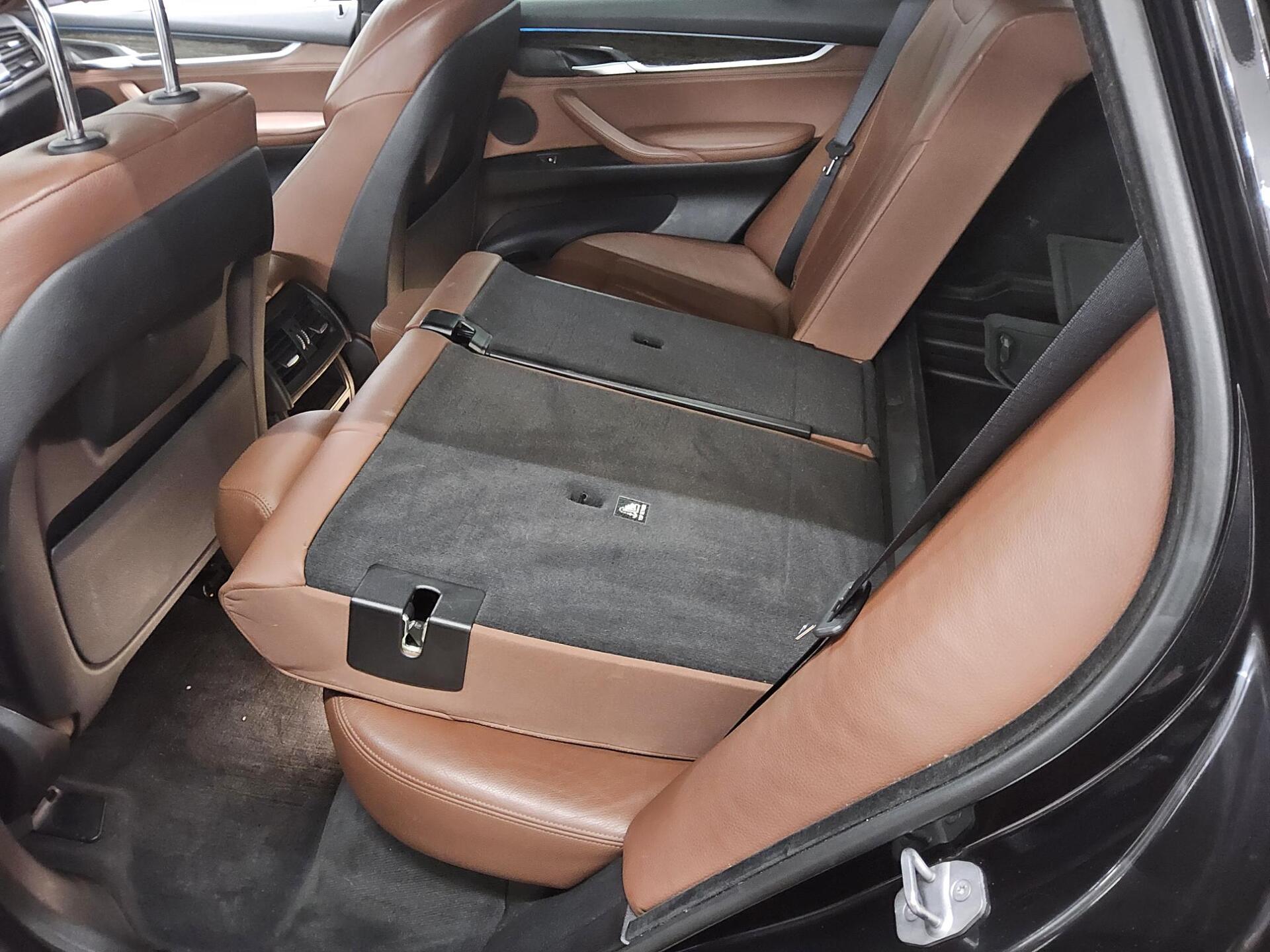 BMW X5 xDrive25d Leder Navi HiFi Xenon 4xShz AHK RFK 12