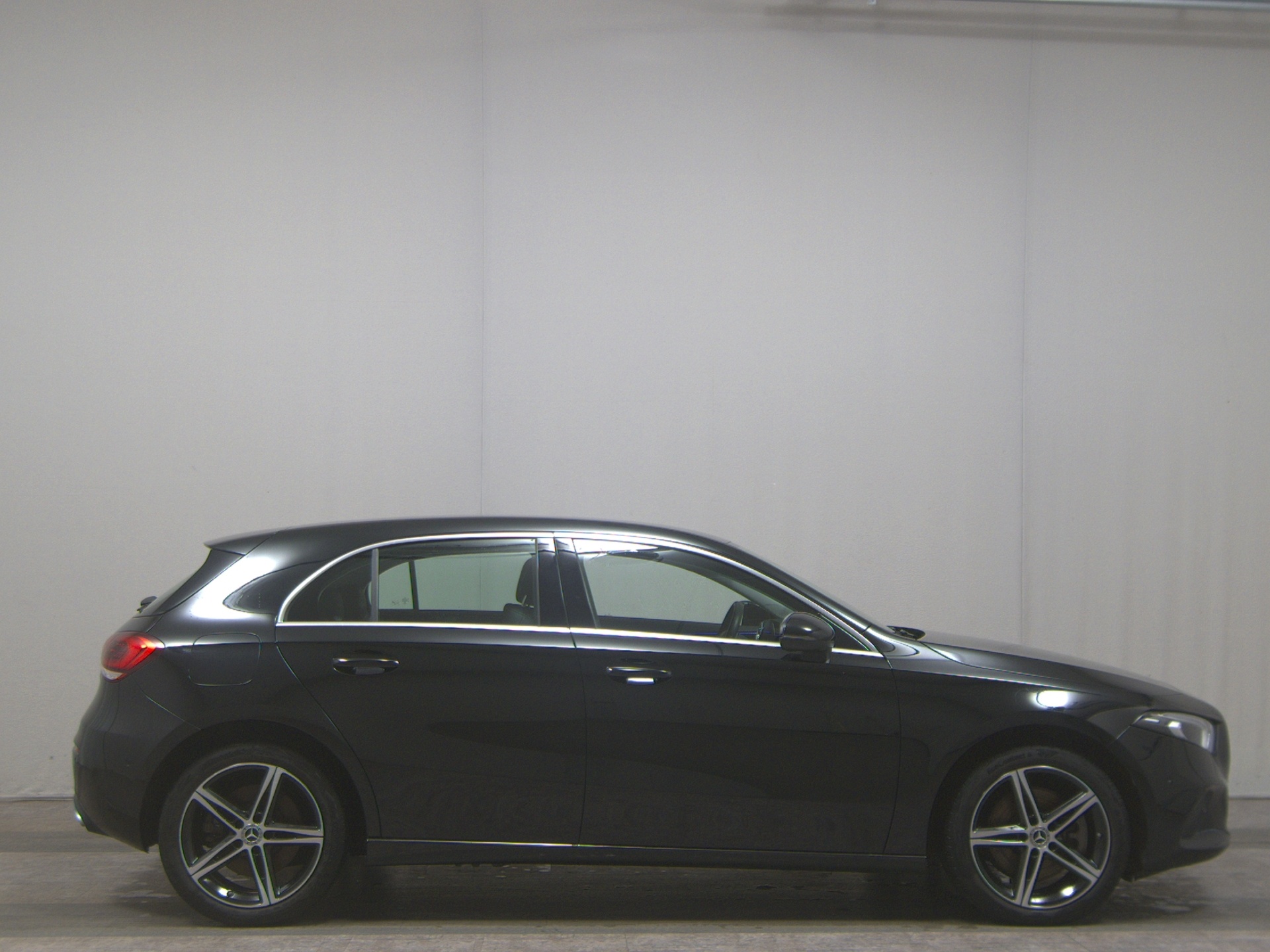 Mercedes-Benz A 250 e Progressive T-Leder Navi LED Sound MBUX+